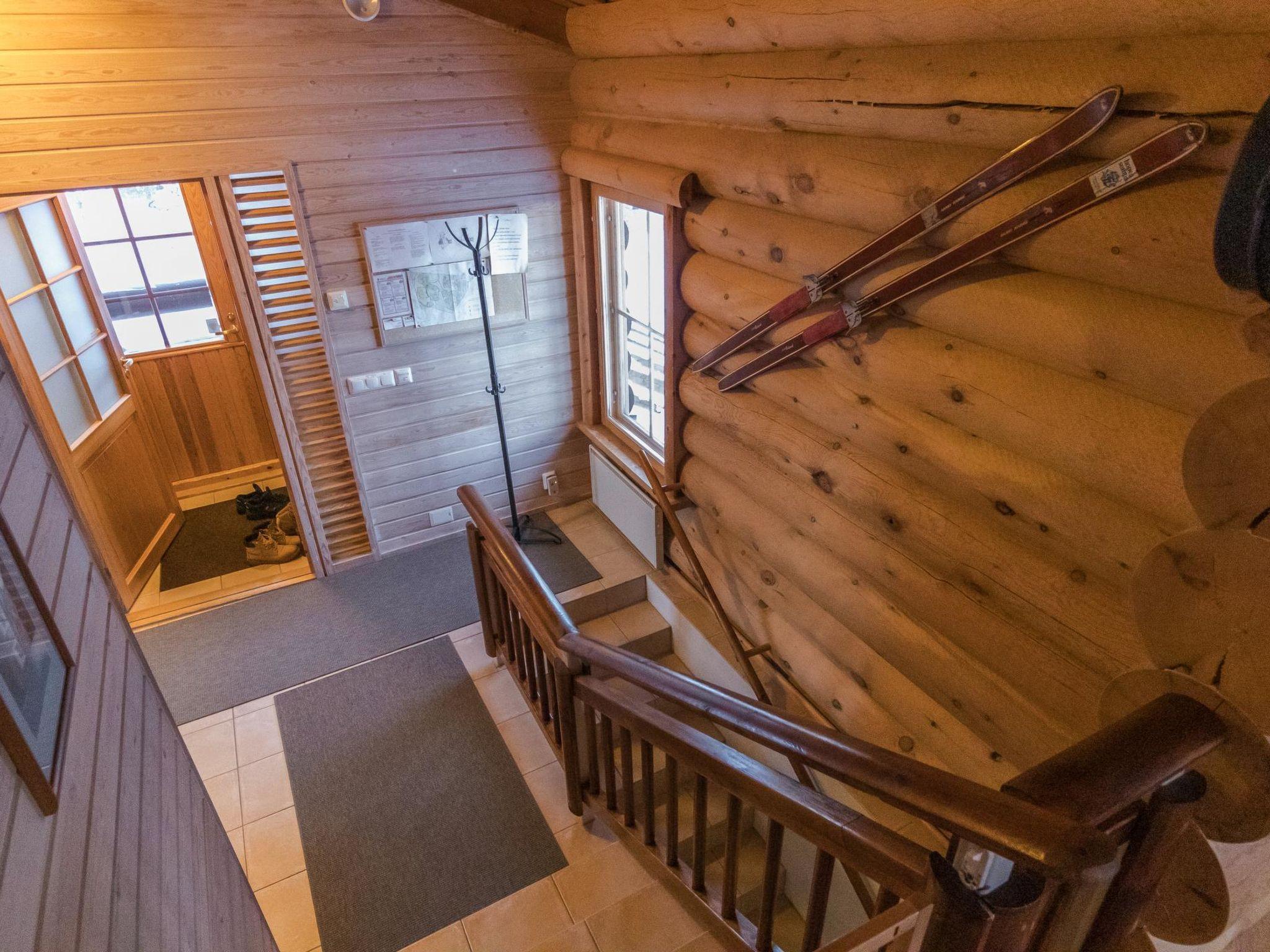 Foto 6 - Casa de 3 habitaciones en Kittilä con sauna y vistas a la montaña