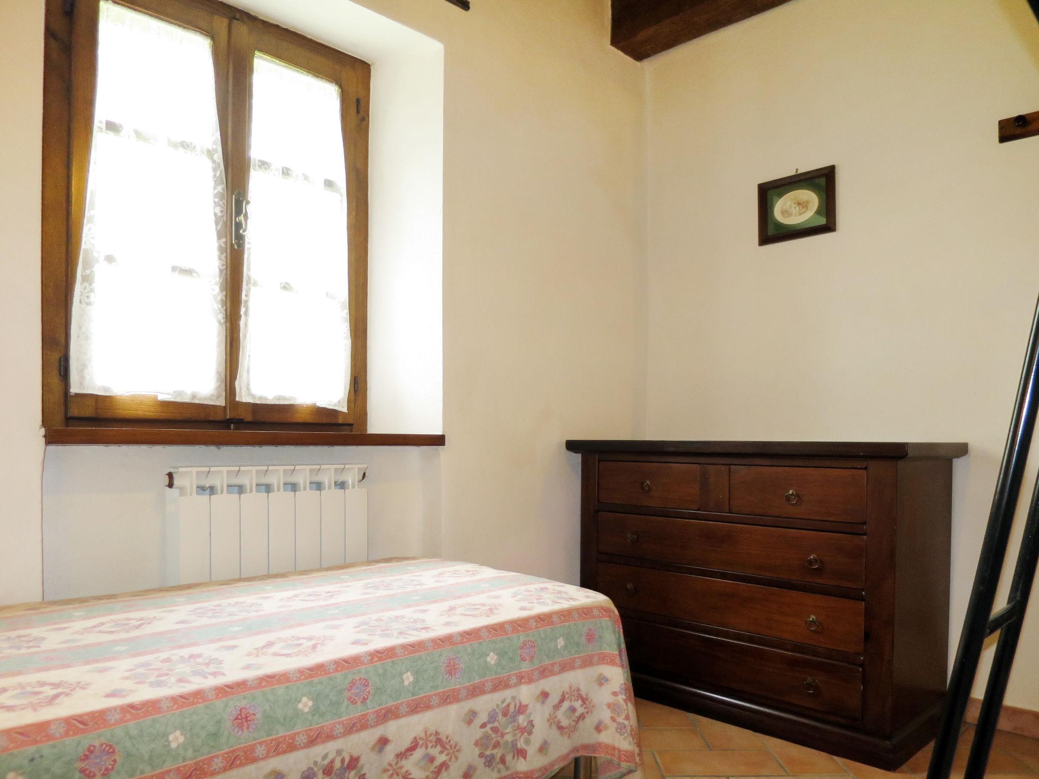 Photo 13 - 2 bedroom Apartment in Lisciano Niccone with swimming pool and garden