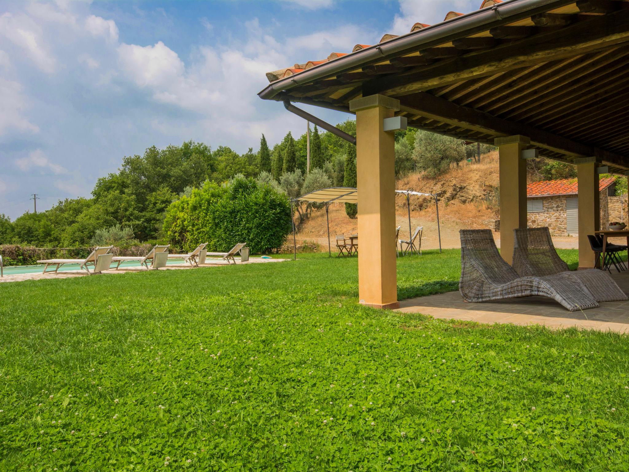 Foto 8 - Casa con 4 camere da letto a Civitella in Val di Chiana con piscina privata e giardino