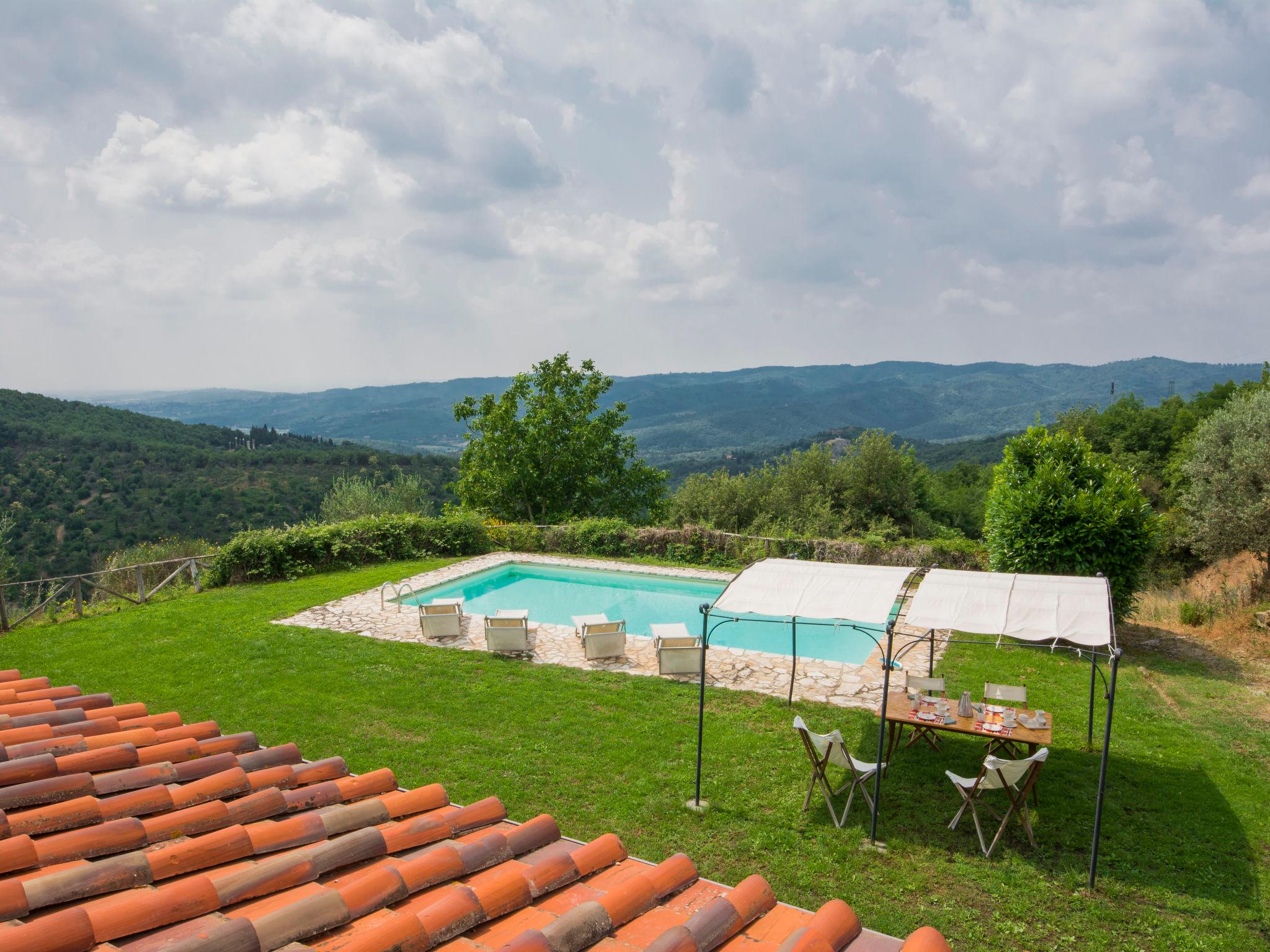 Foto 6 - Haus mit 4 Schlafzimmern in Civitella in Val di Chiana mit privater pool und garten