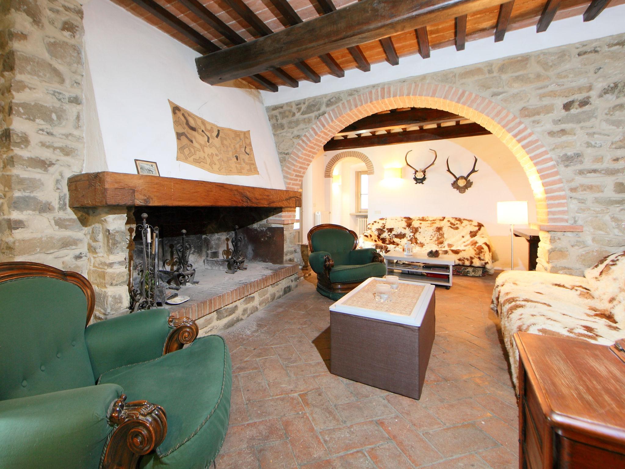 Foto 4 - Casa de 4 quartos em Civitella in Val di Chiana com piscina privada e jardim