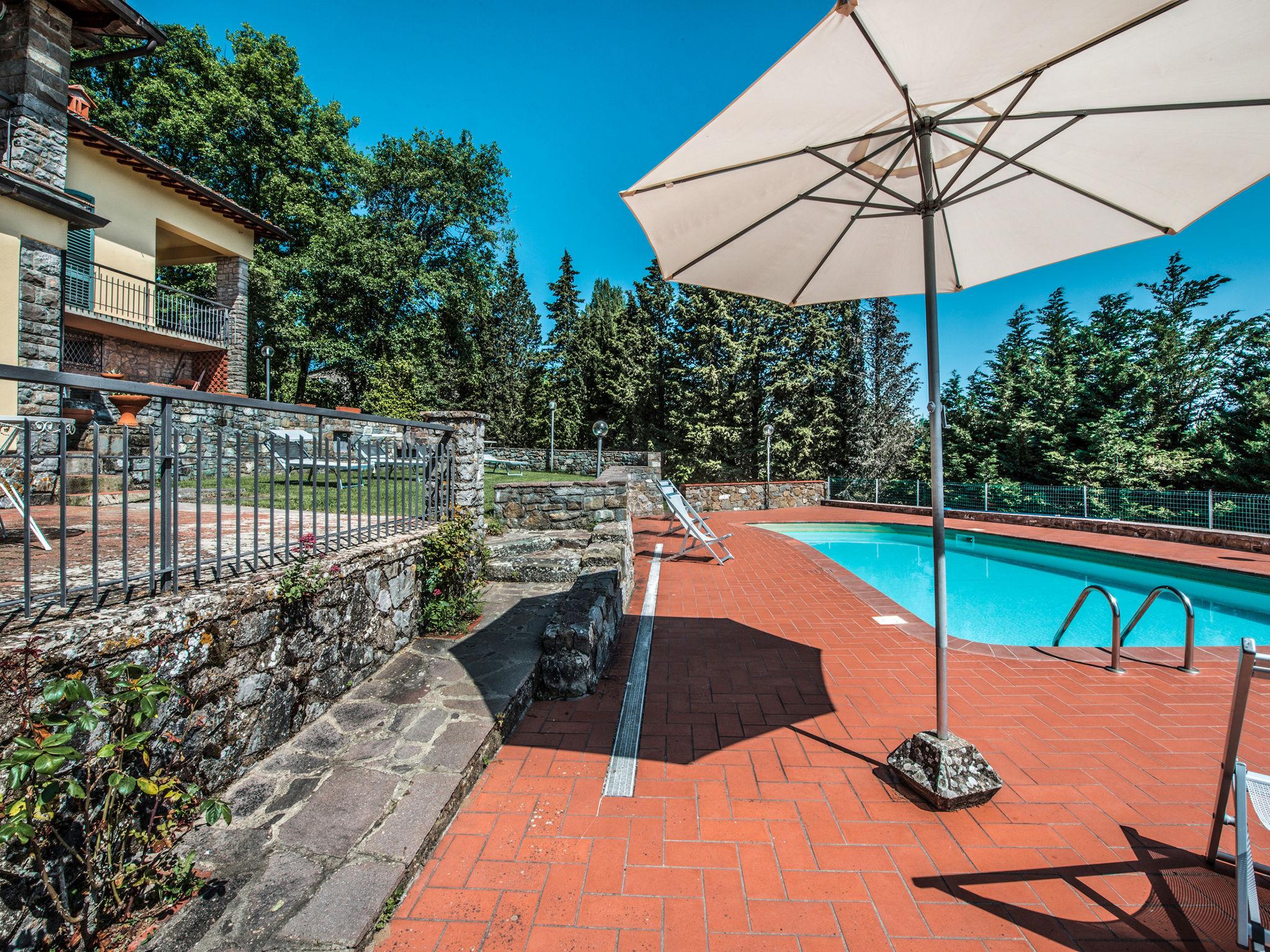 Foto 23 - Casa con 4 camere da letto a Cavriglia con piscina privata e giardino