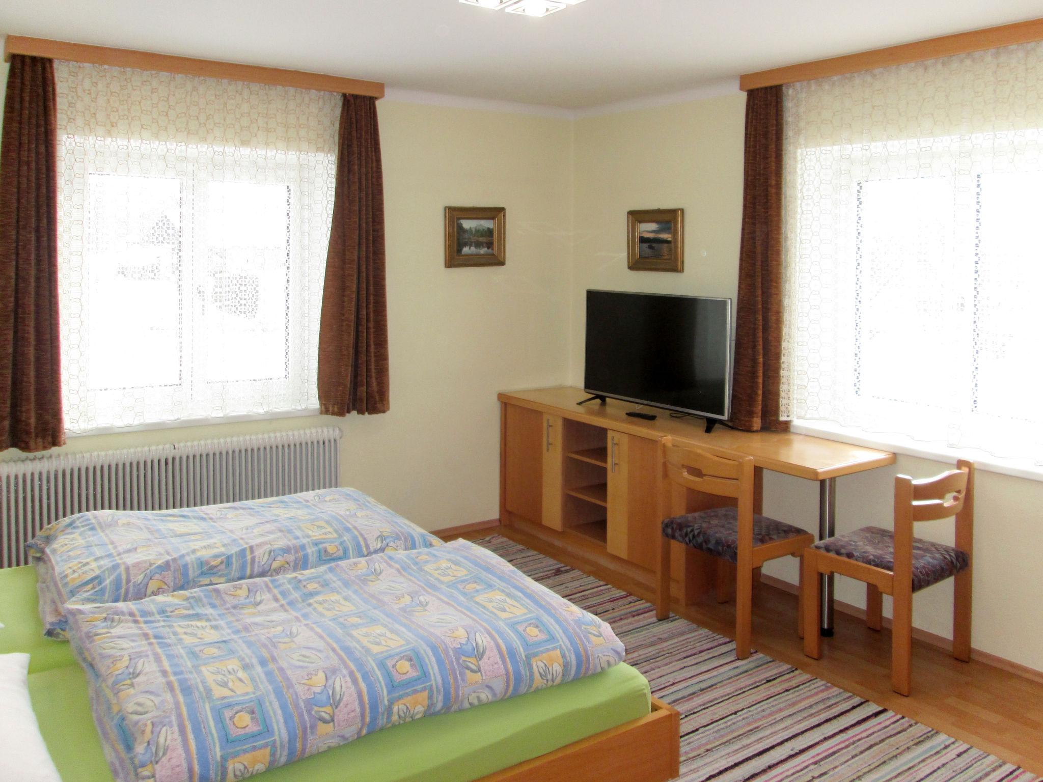 Foto 9 - Apartamento de 2 quartos em Zell am See com jardim