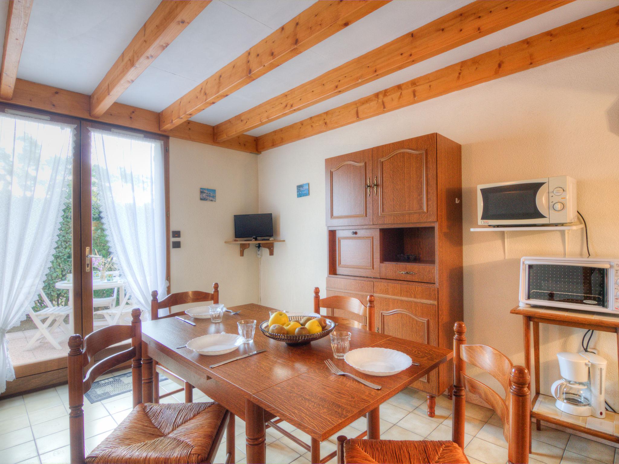 Photo 2 - Maison de 1 chambre à Saint-Georges-de-Didonne avec terrasse et vues à la mer