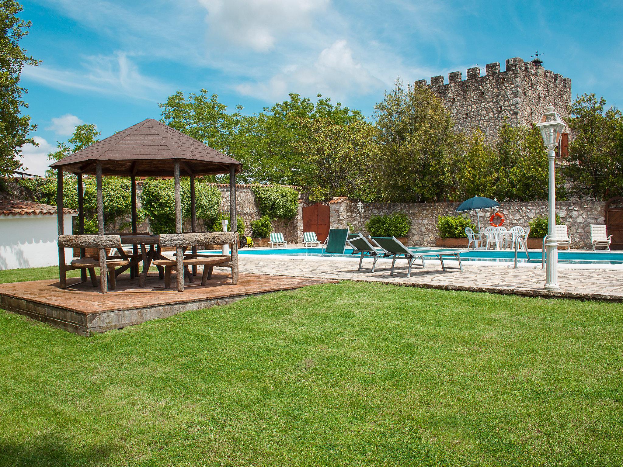 Photo 2 - Maison de 4 chambres à Massa Martana avec piscine privée et jardin