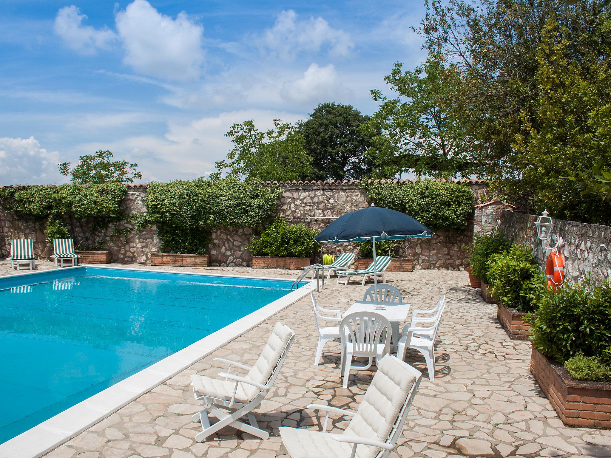 Foto 18 - Casa de 4 quartos em Massa Martana com piscina privada e jardim