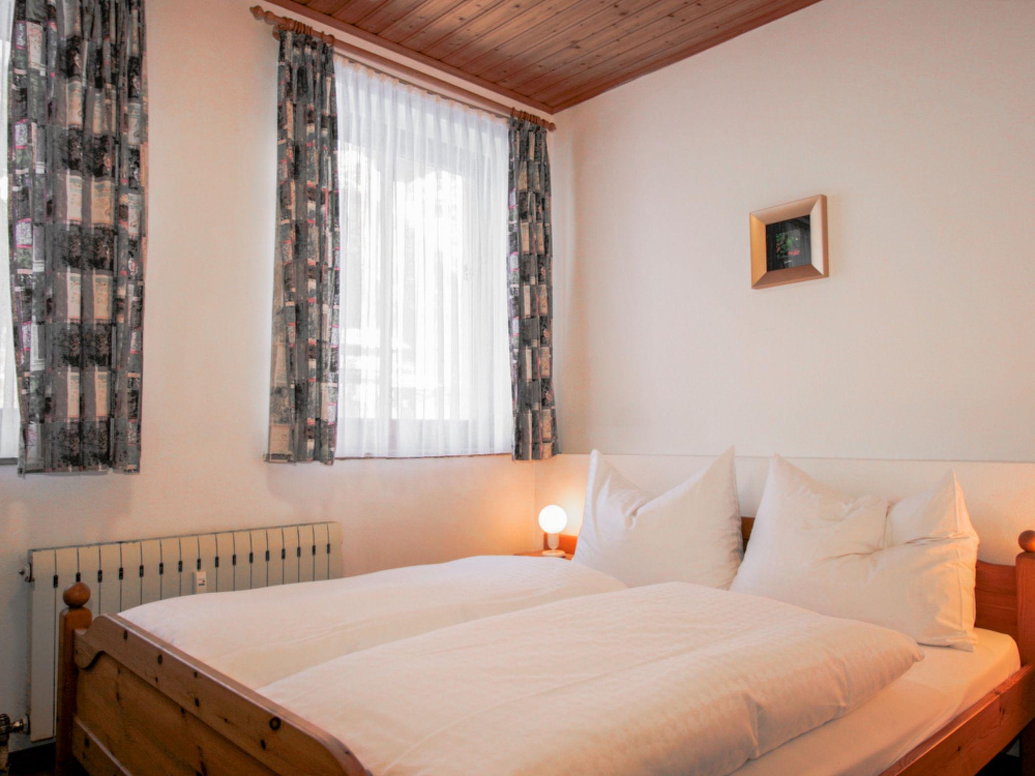 Foto 4 - Appartamento con 2 camere da letto a Werfenweng con giardino e vista sulle montagne