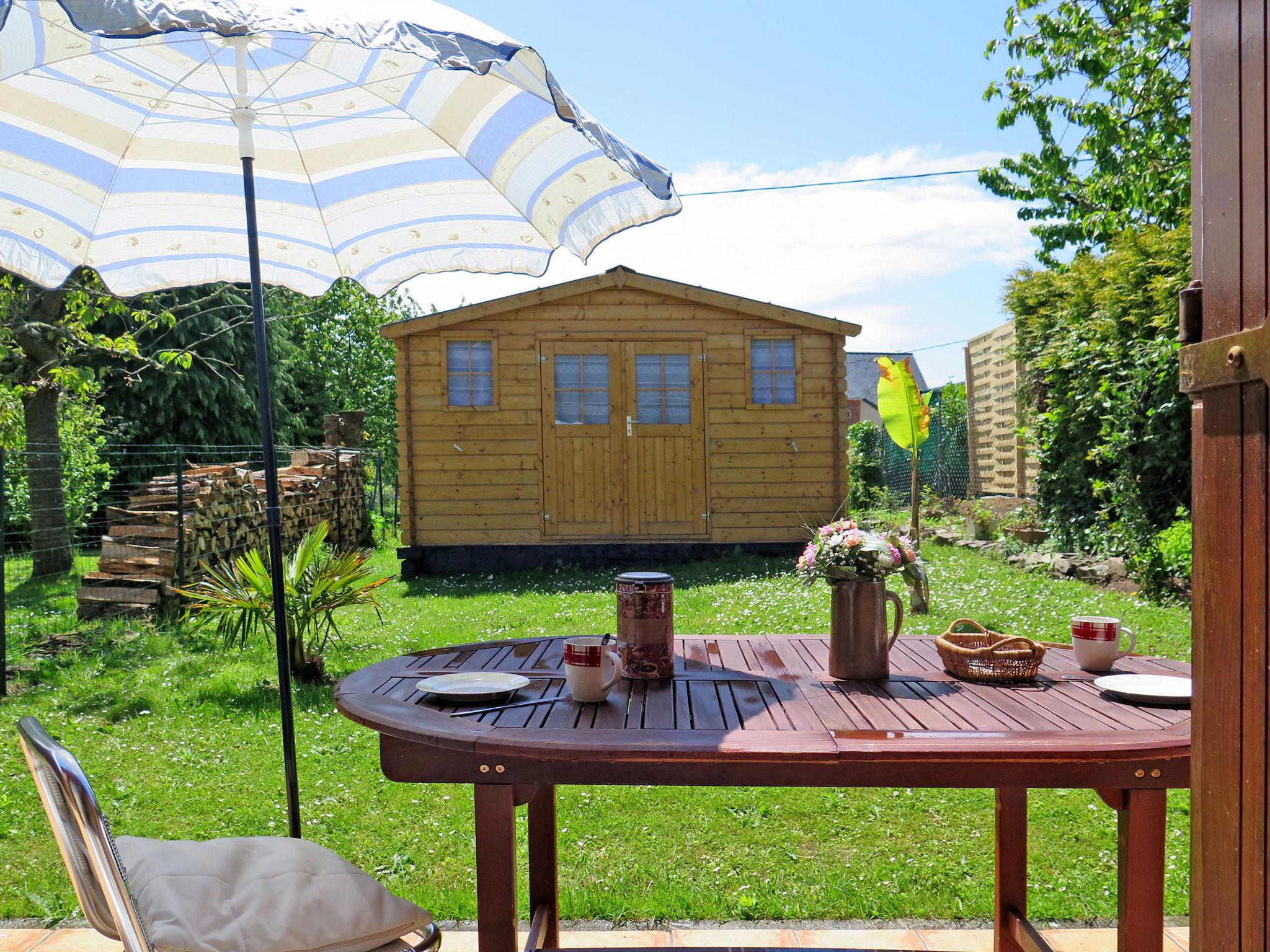 Photo 14 - Maison de 1 chambre à Cancale avec jardin et terrasse