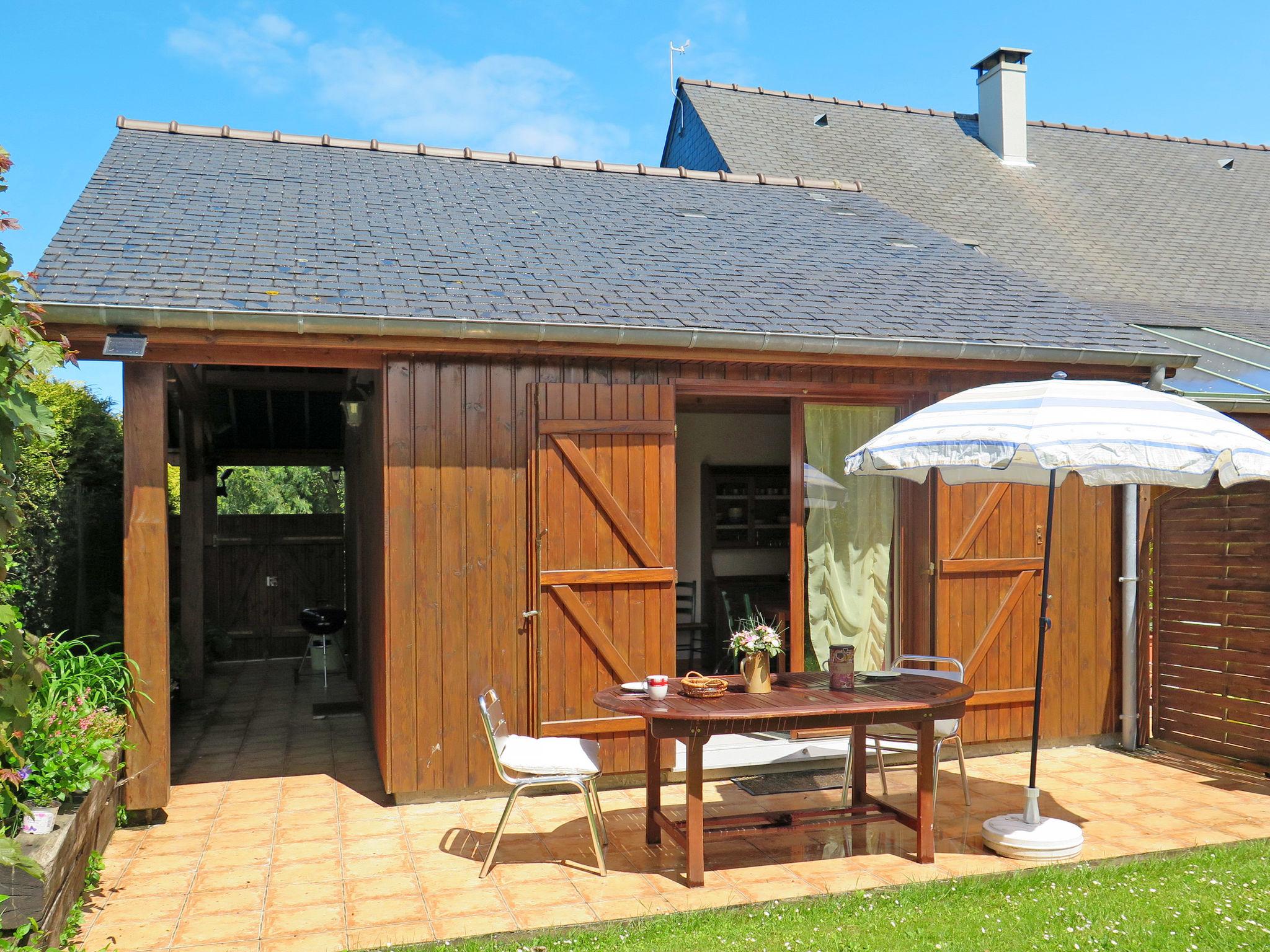 Photo 1 - Maison de 1 chambre à Cancale avec jardin et vues à la mer