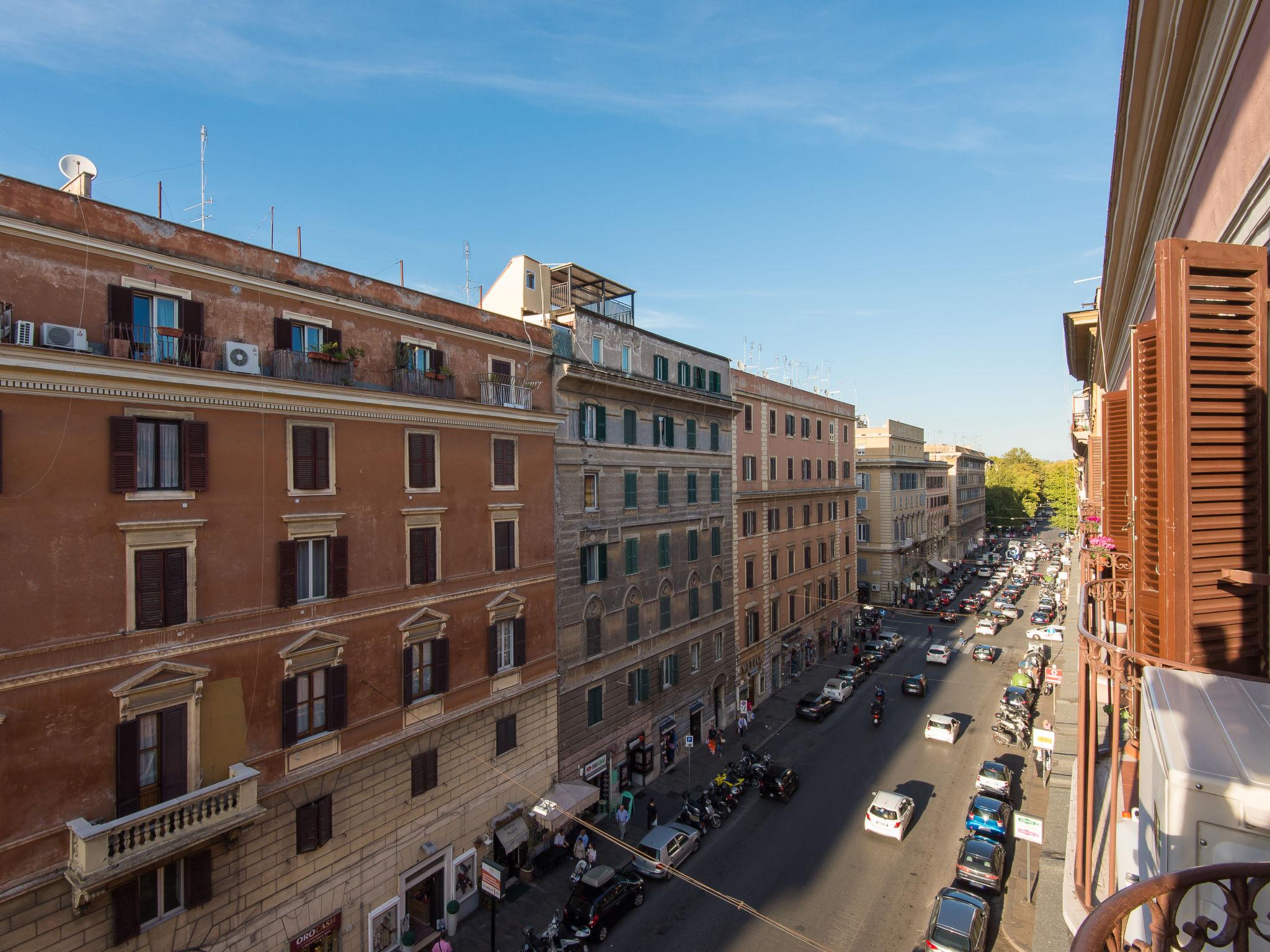 Foto 28 - Appartamento con 2 camere da letto a Roma