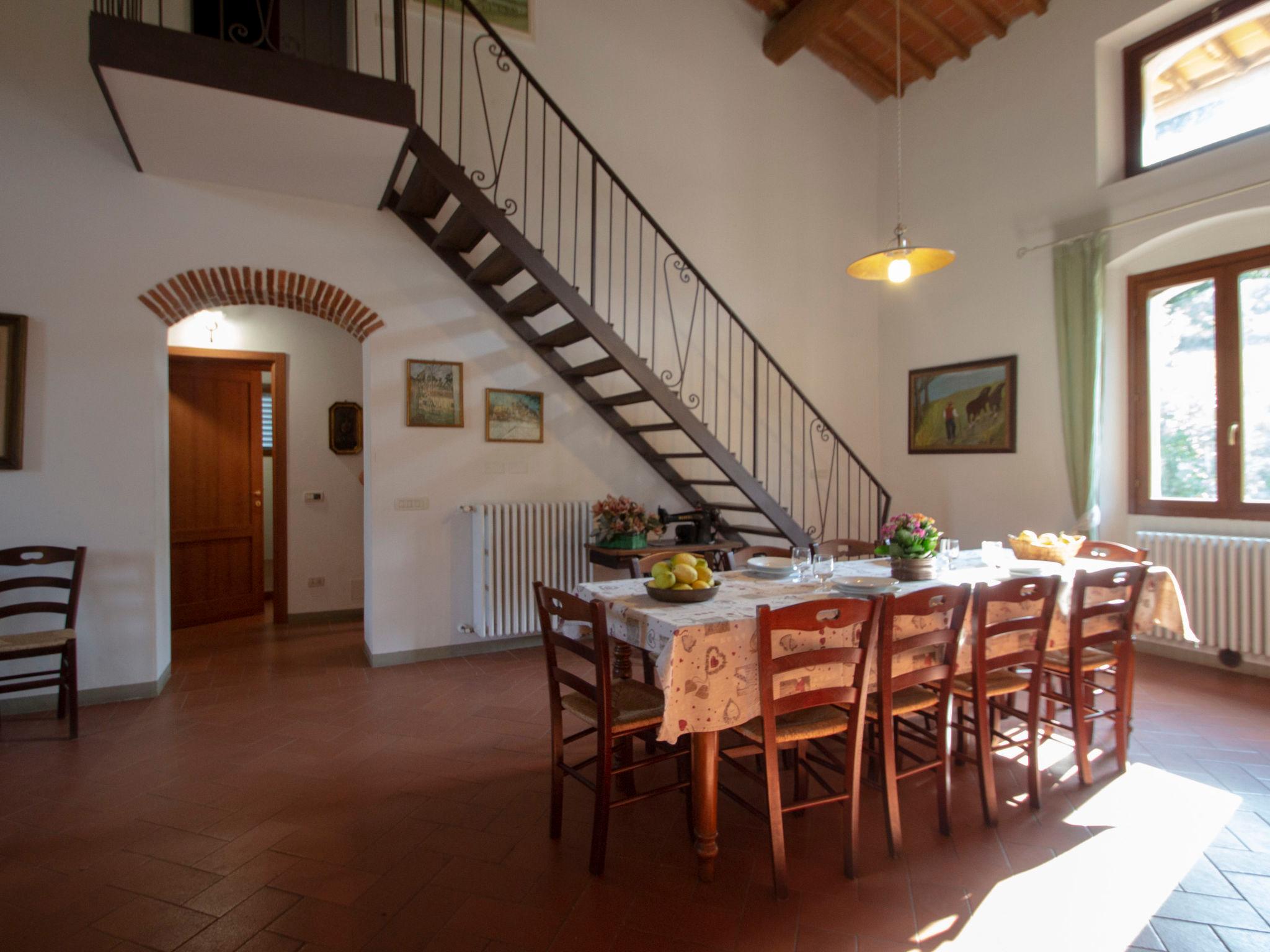 Photo 9 - 4 bedroom Apartment in Serravalle Pistoiese with swimming pool and garden