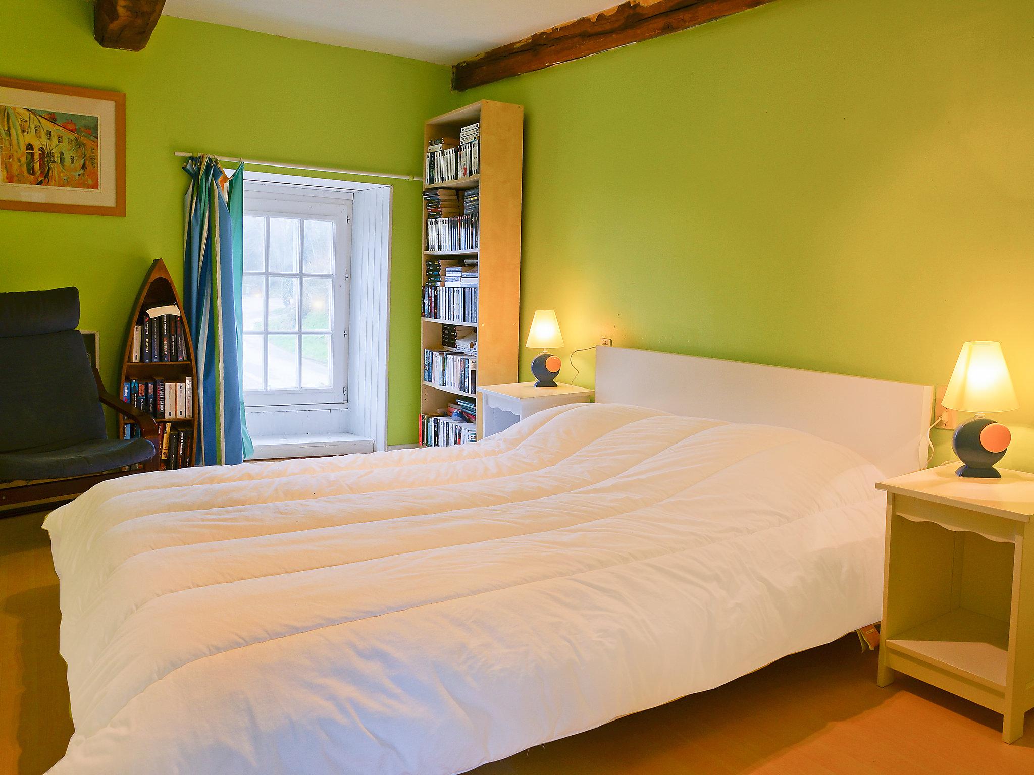 Foto 11 - Casa con 3 camere da letto a Languenan con giardino e terrazza