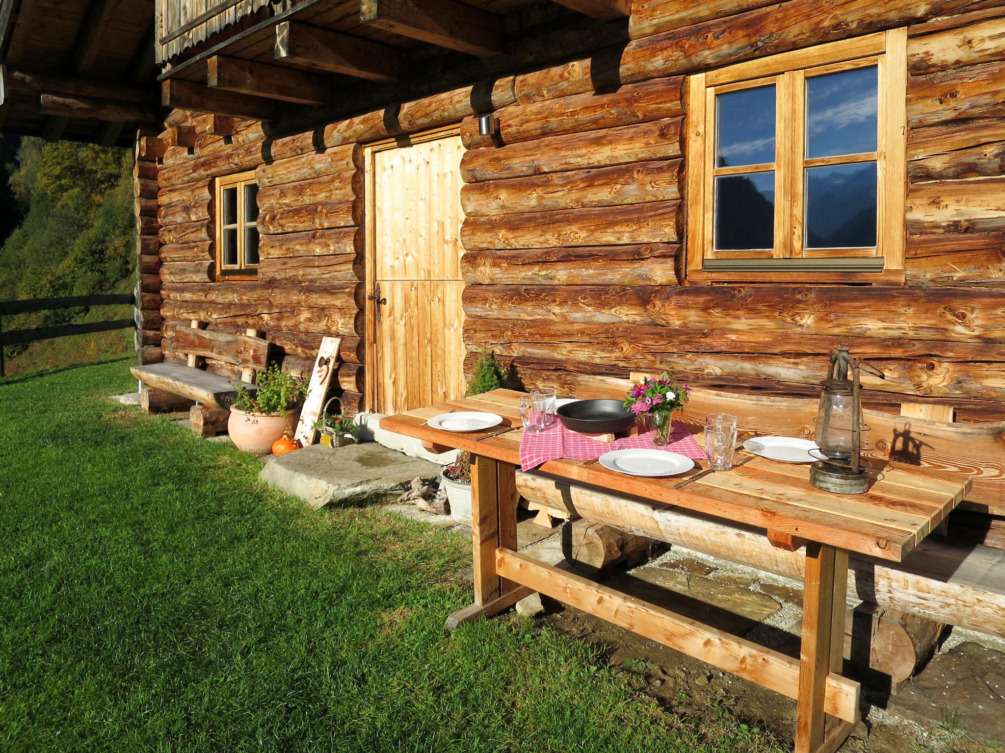 Foto 1 - Haus mit 2 Schlafzimmern in Uttendorf mit garten und blick auf die berge