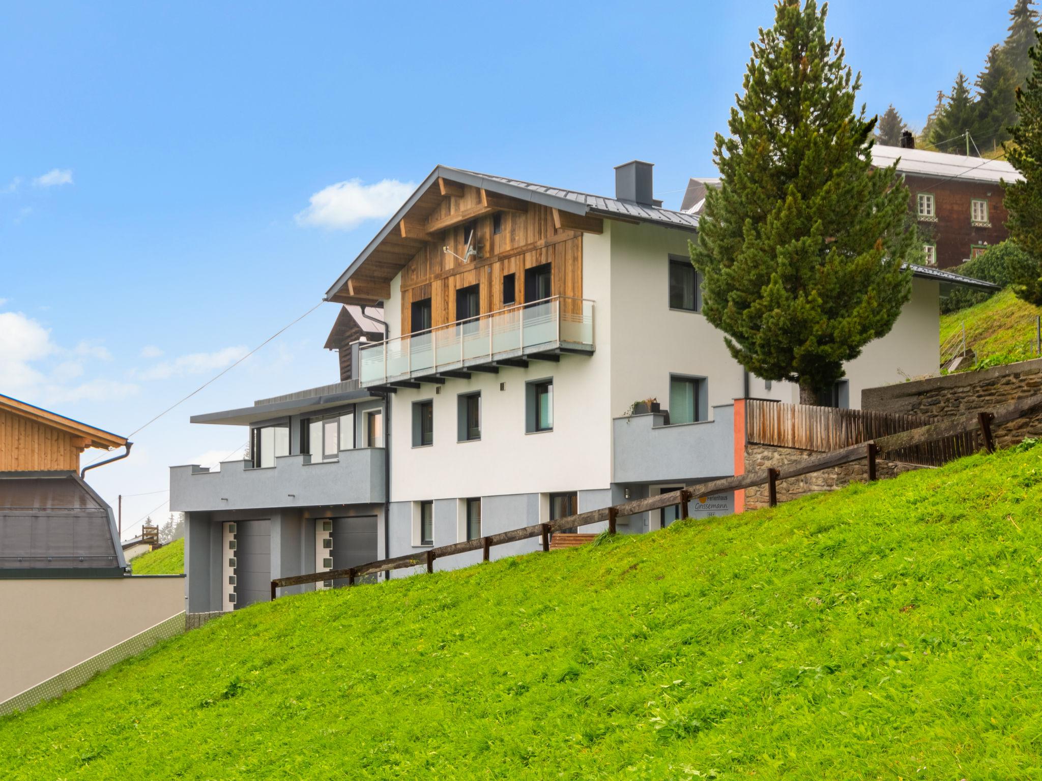 Photo 1 - Appartement de 3 chambres à Kappl avec jardin et vues sur la montagne