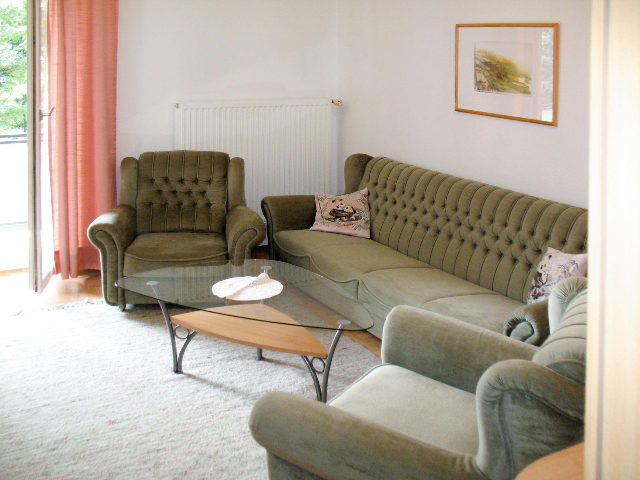 Foto 7 - Appartamento con 2 camere da letto a Pörtschach am Wörther See