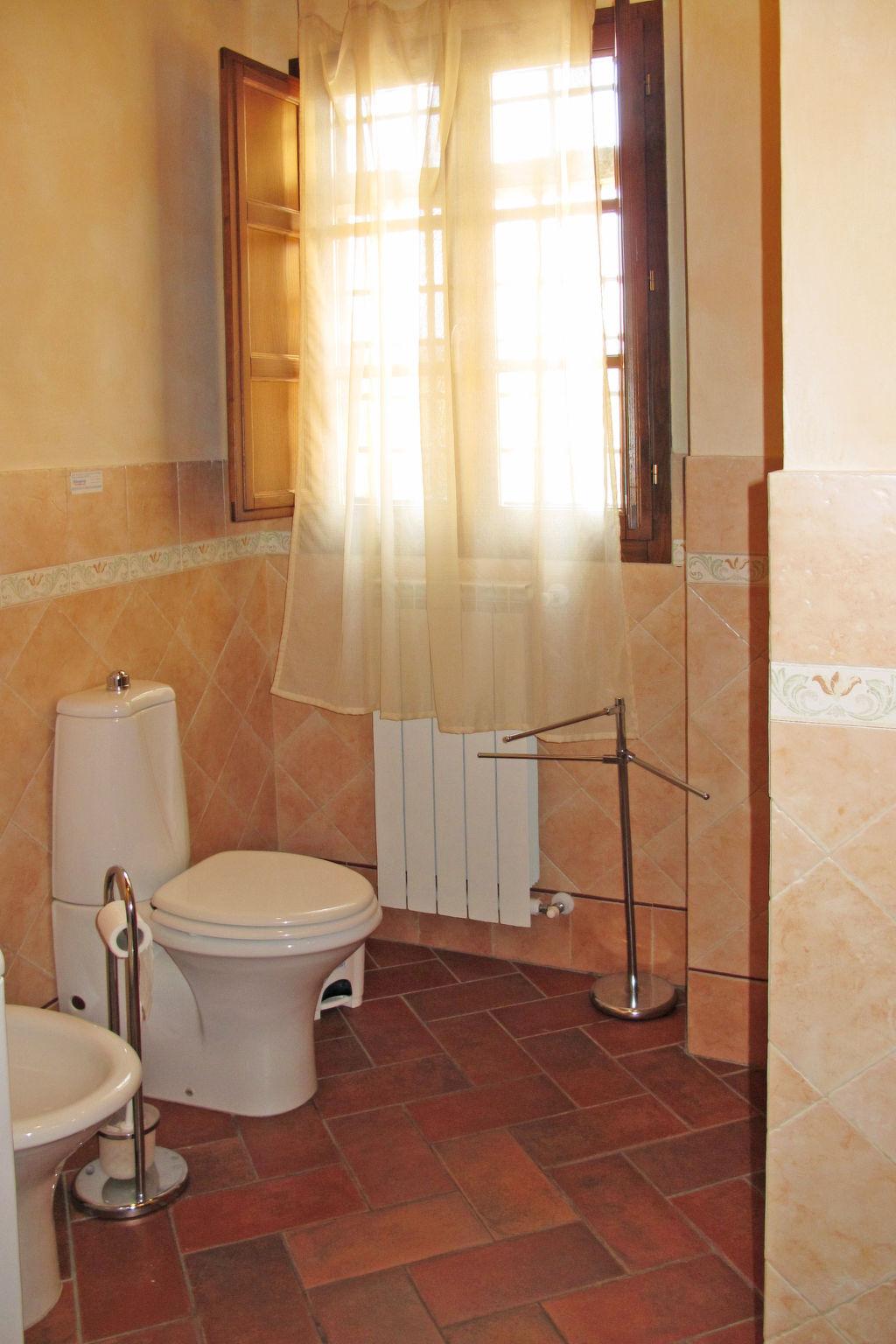 Photo 11 - 1 bedroom Apartment in Pescia with swimming pool and garden