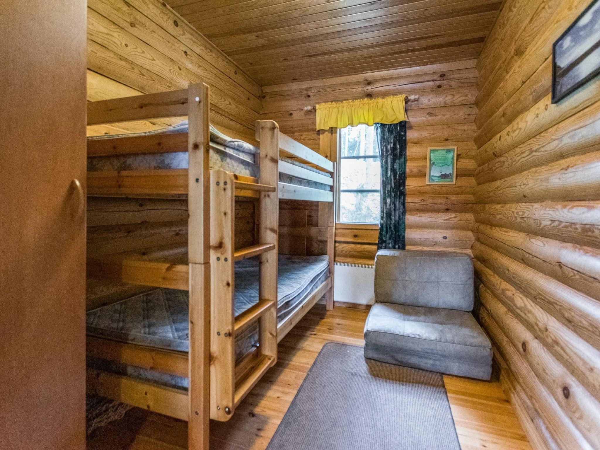 Photo 10 - Maison de 2 chambres à Pöytyä avec sauna