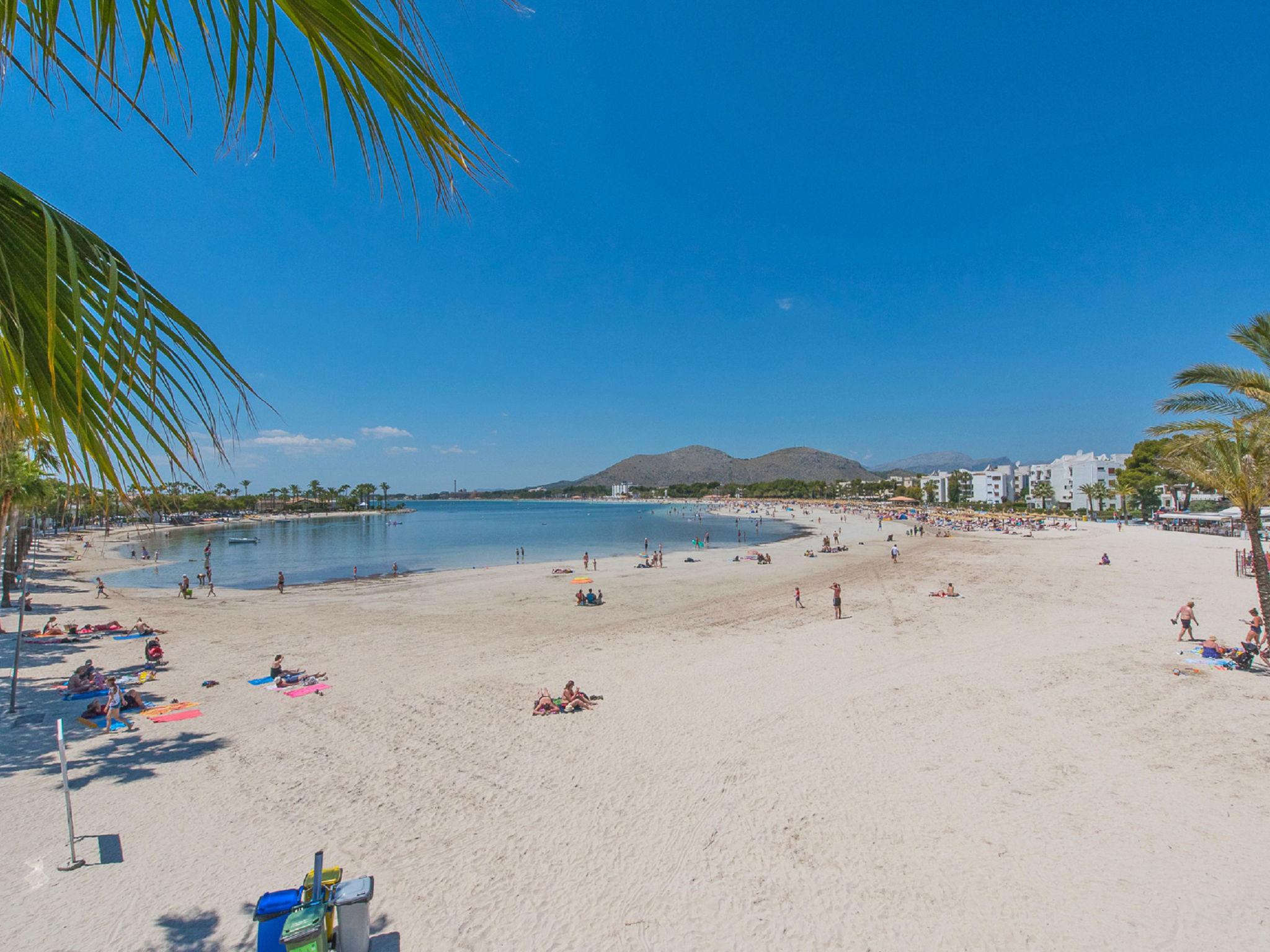 Photo 32 - Appartement de 3 chambres à Alcúdia avec jardin et vues à la mer