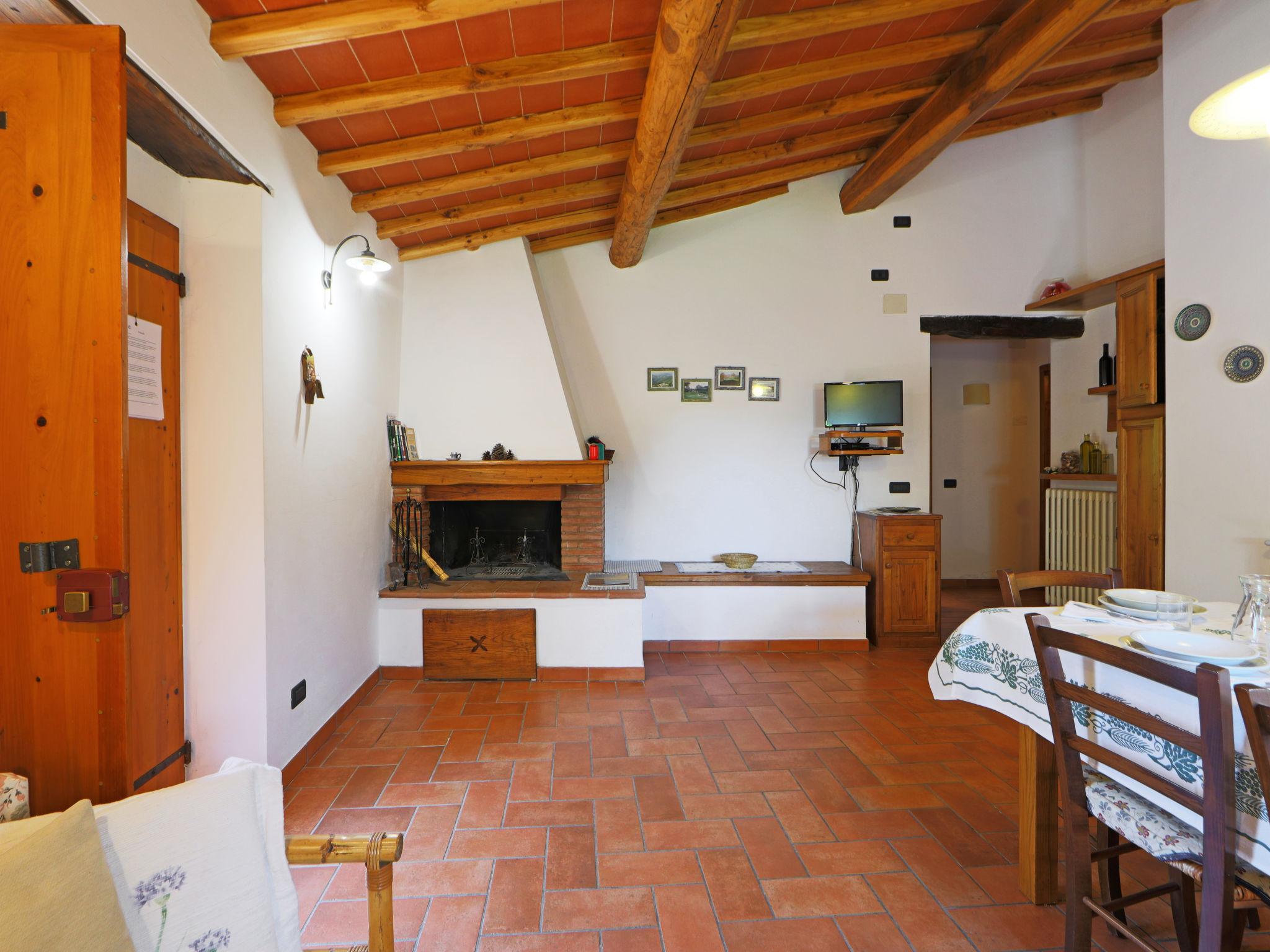 Photo 9 - 2 bedroom House in Greve in Chianti with swimming pool and garden