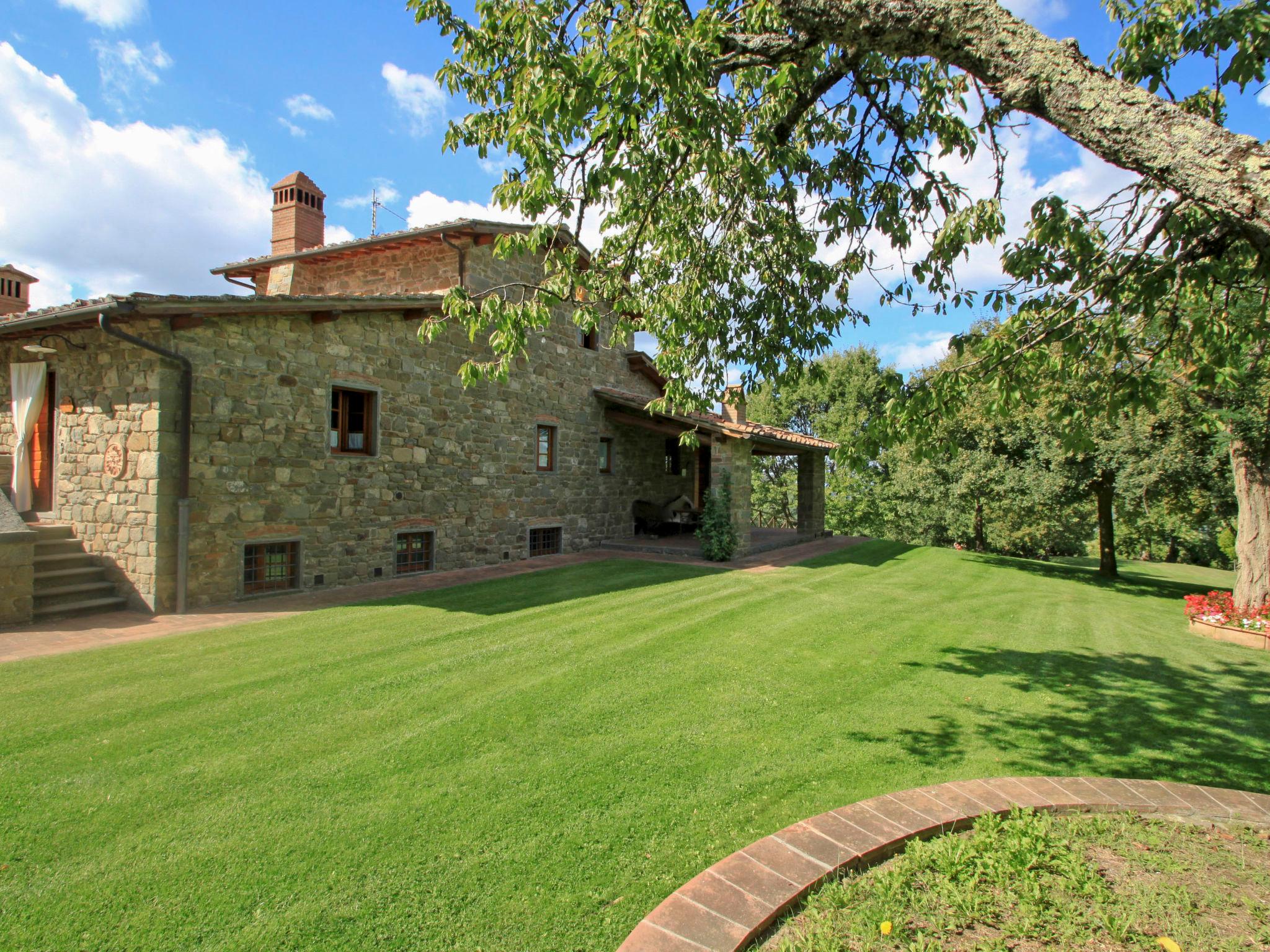 Photo 20 - 3 bedroom House in Greve in Chianti with swimming pool and garden