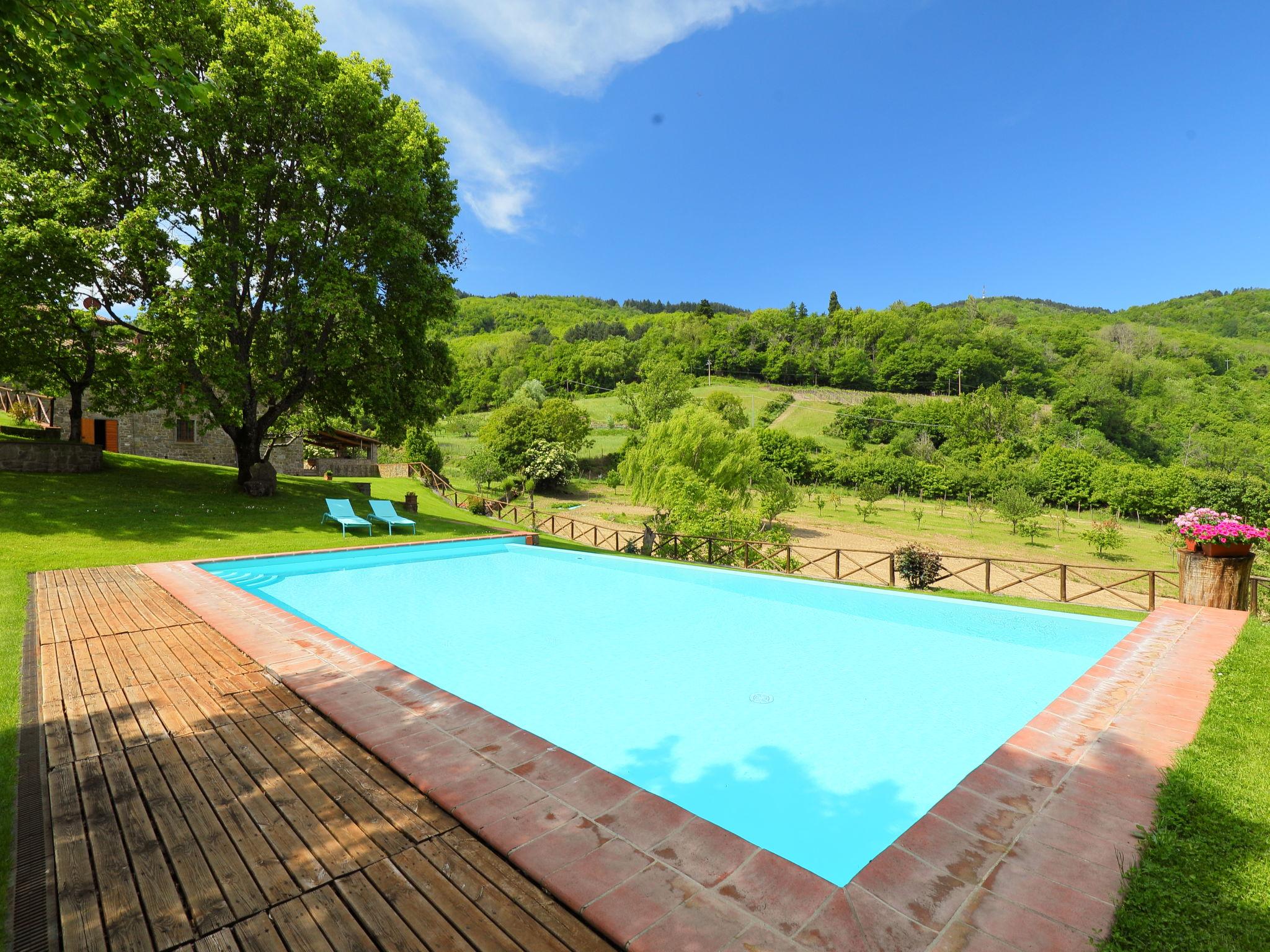 Photo 24 - 2 bedroom House in Greve in Chianti with swimming pool and garden