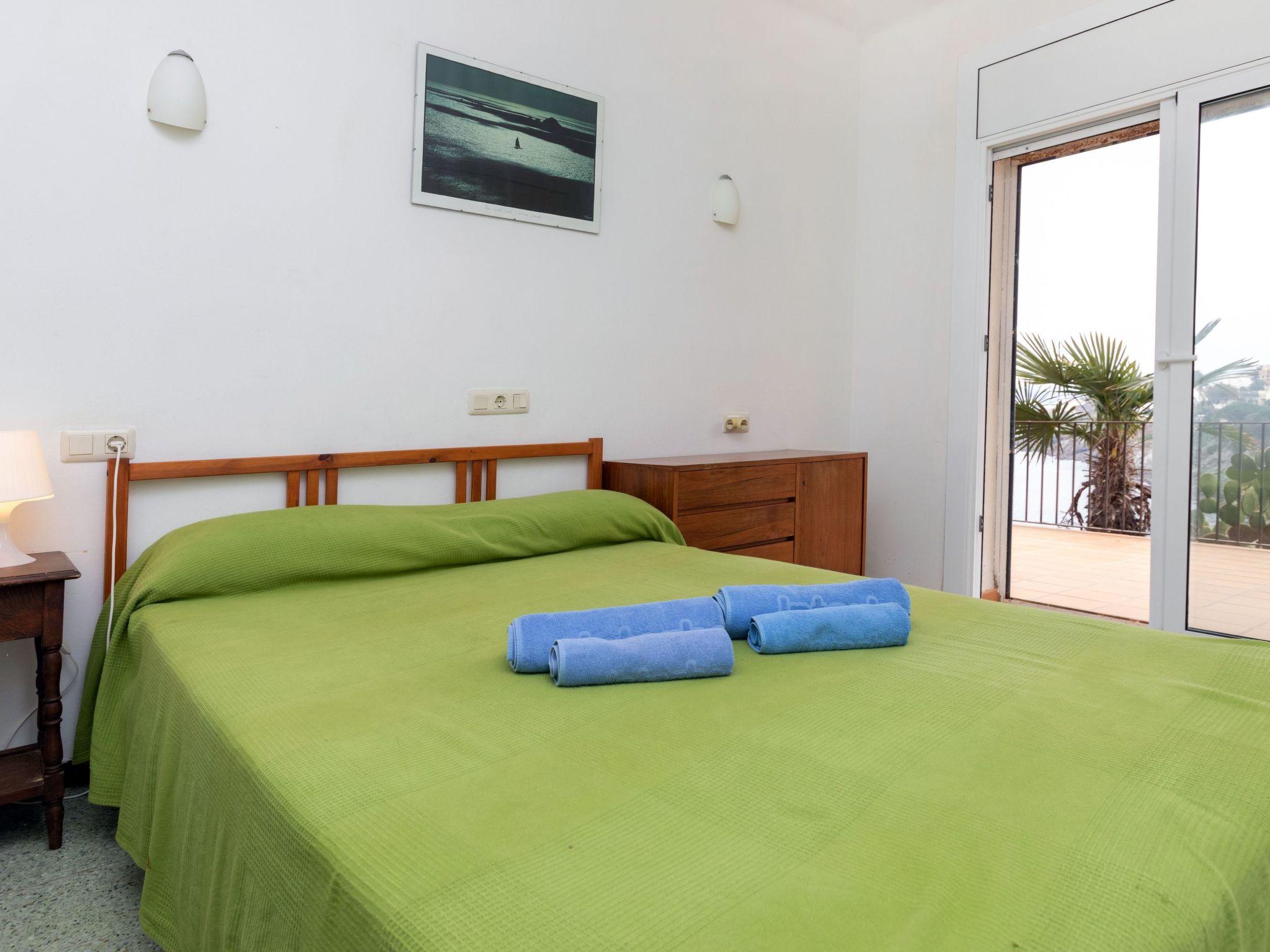 Foto 4 - Apartamento de 3 quartos em Llançà com terraço e vistas do mar