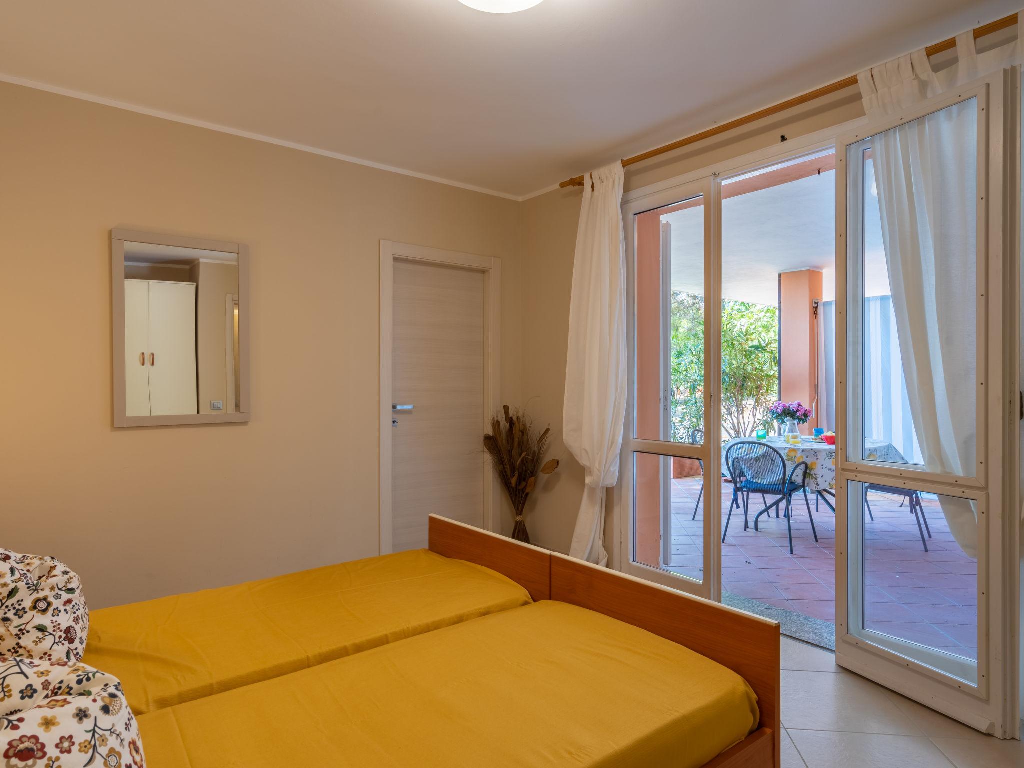 Foto 10 - Apartamento de 1 habitación en Andora con jardín y vistas al mar