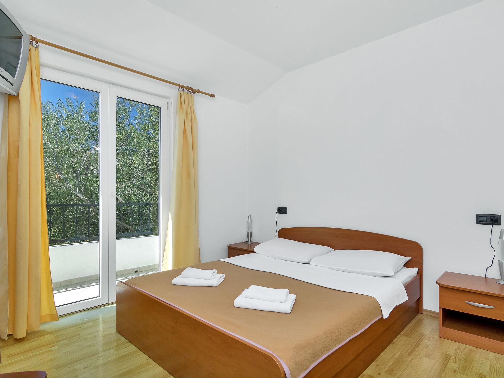 Photo 4 - Appartement de 1 chambre à Jelsa avec terrasse et vues à la mer