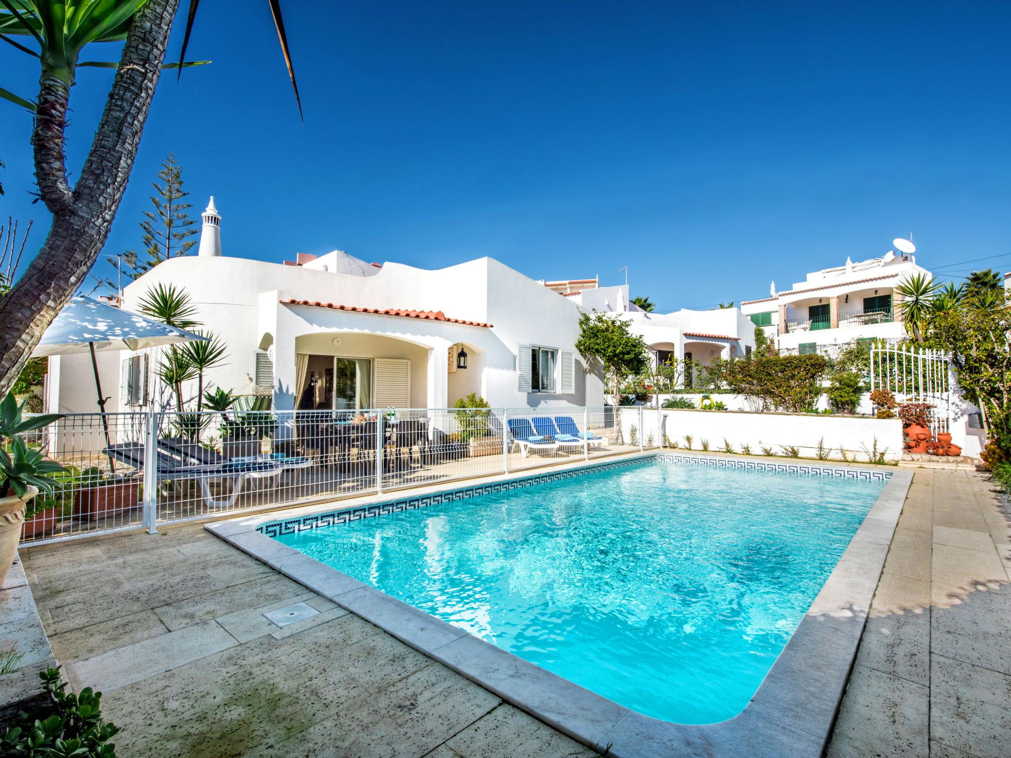 Foto 22 - Casa de 3 quartos em Albufeira com piscina privada e vistas do mar