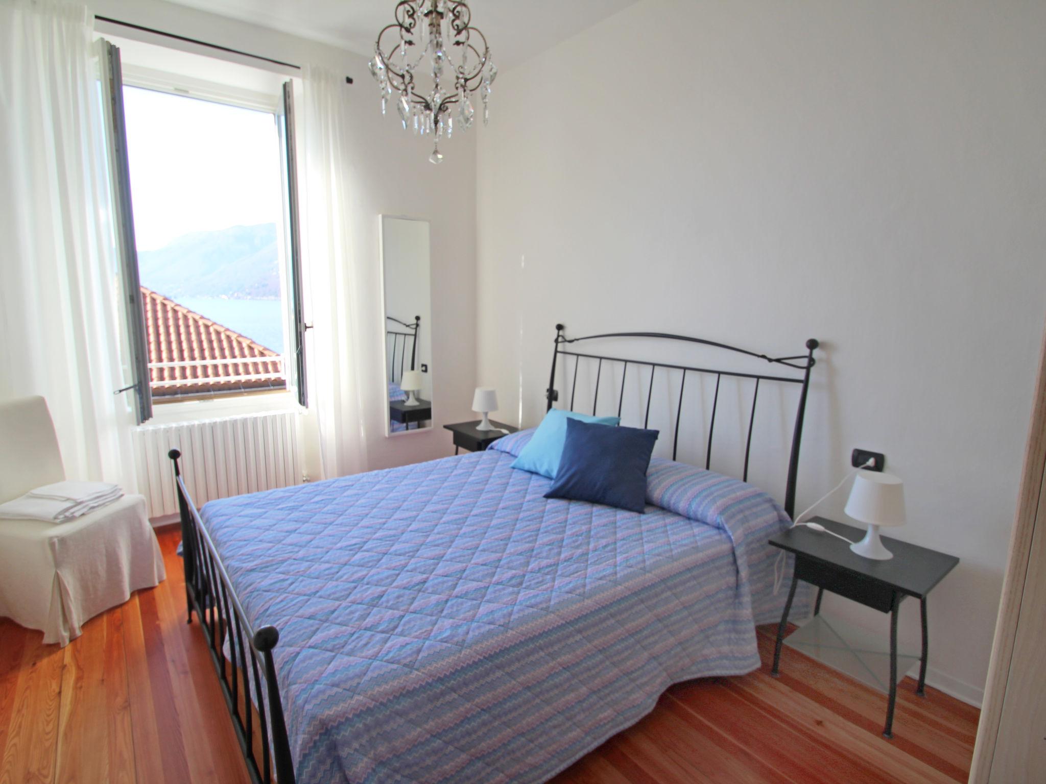 Foto 9 - Apartment mit 1 Schlafzimmer in Maccagno con Pino e Veddasca mit garten und blick auf die berge