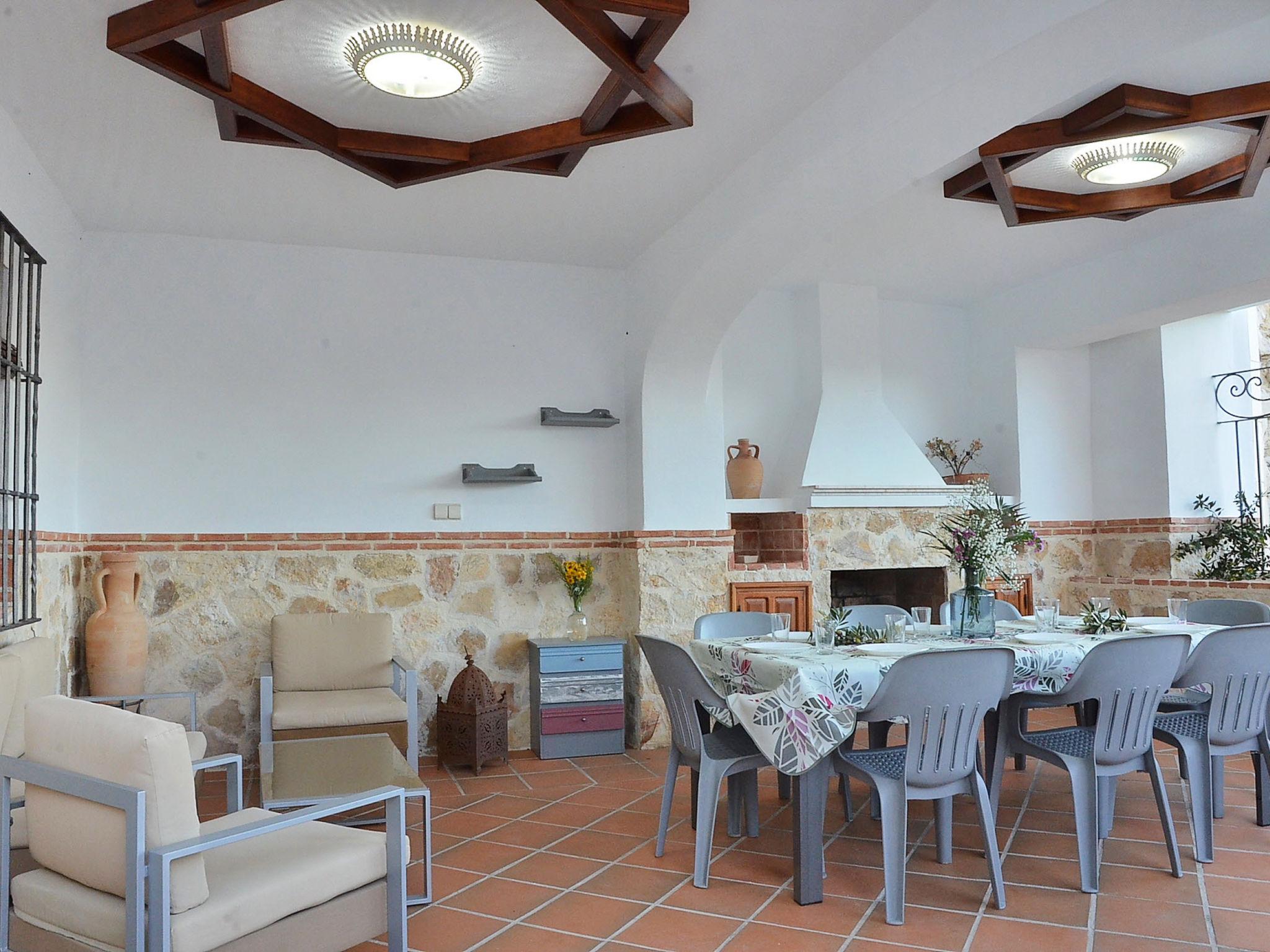 Photo 2 - 4 bedroom House in Baena with private pool and garden