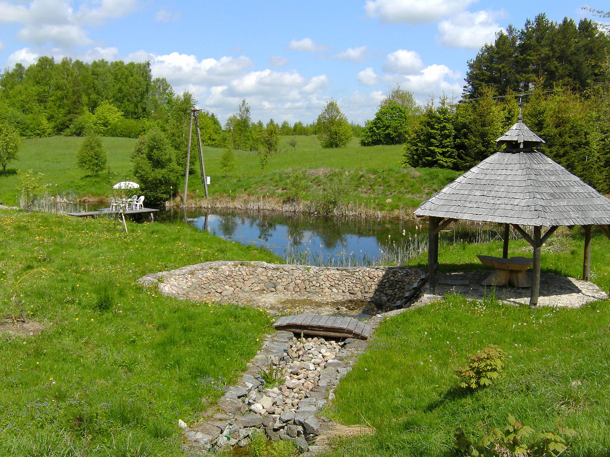 Photo 8 - Maison de 2 chambres à Kartuzy avec jardin et terrasse