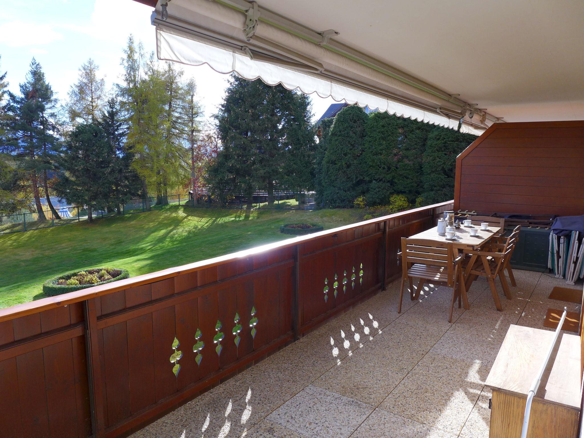 Foto 21 - Appartamento con 2 camere da letto a Crans-Montana con giardino e terrazza