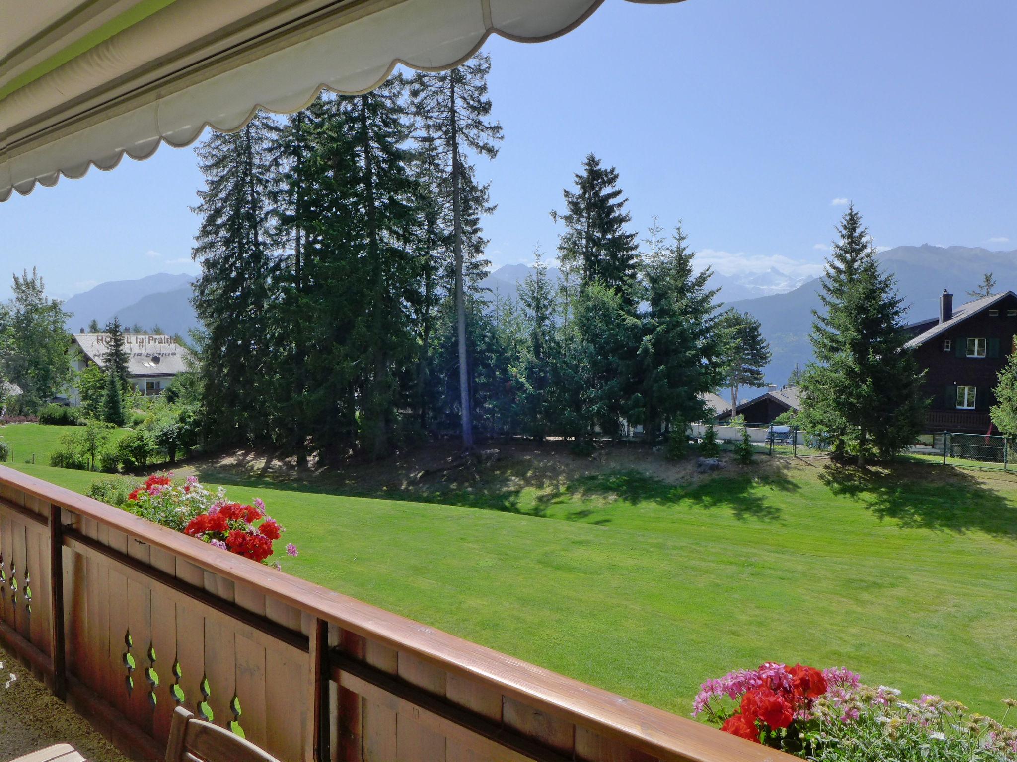 Foto 25 - Appartamento con 2 camere da letto a Crans-Montana con giardino e vista sulle montagne