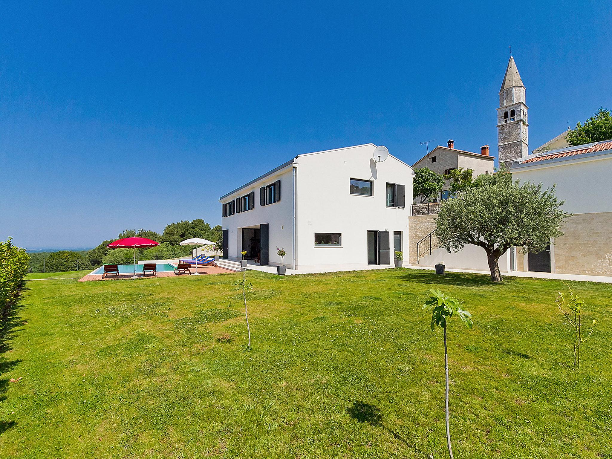 Photo 8 - Maison de 3 chambres à Višnjan avec piscine privée et jardin