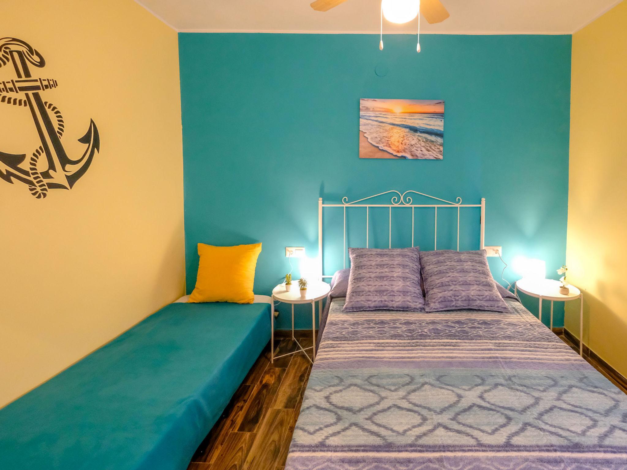 Foto 10 - Appartamento con 1 camera da letto a Alcanar con vista mare