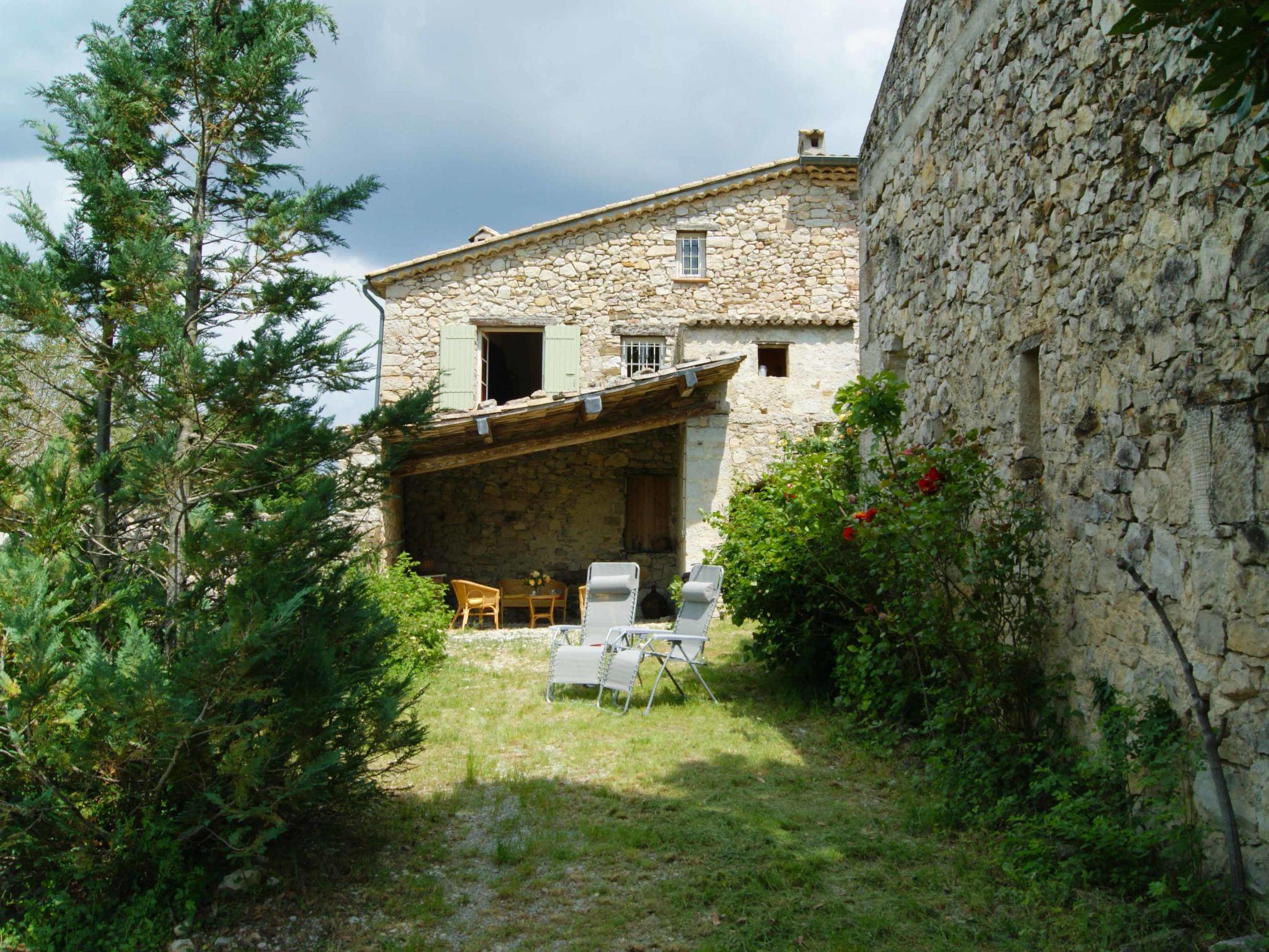 Photo 19 - Maison de 2 chambres à Bésignan avec jardin