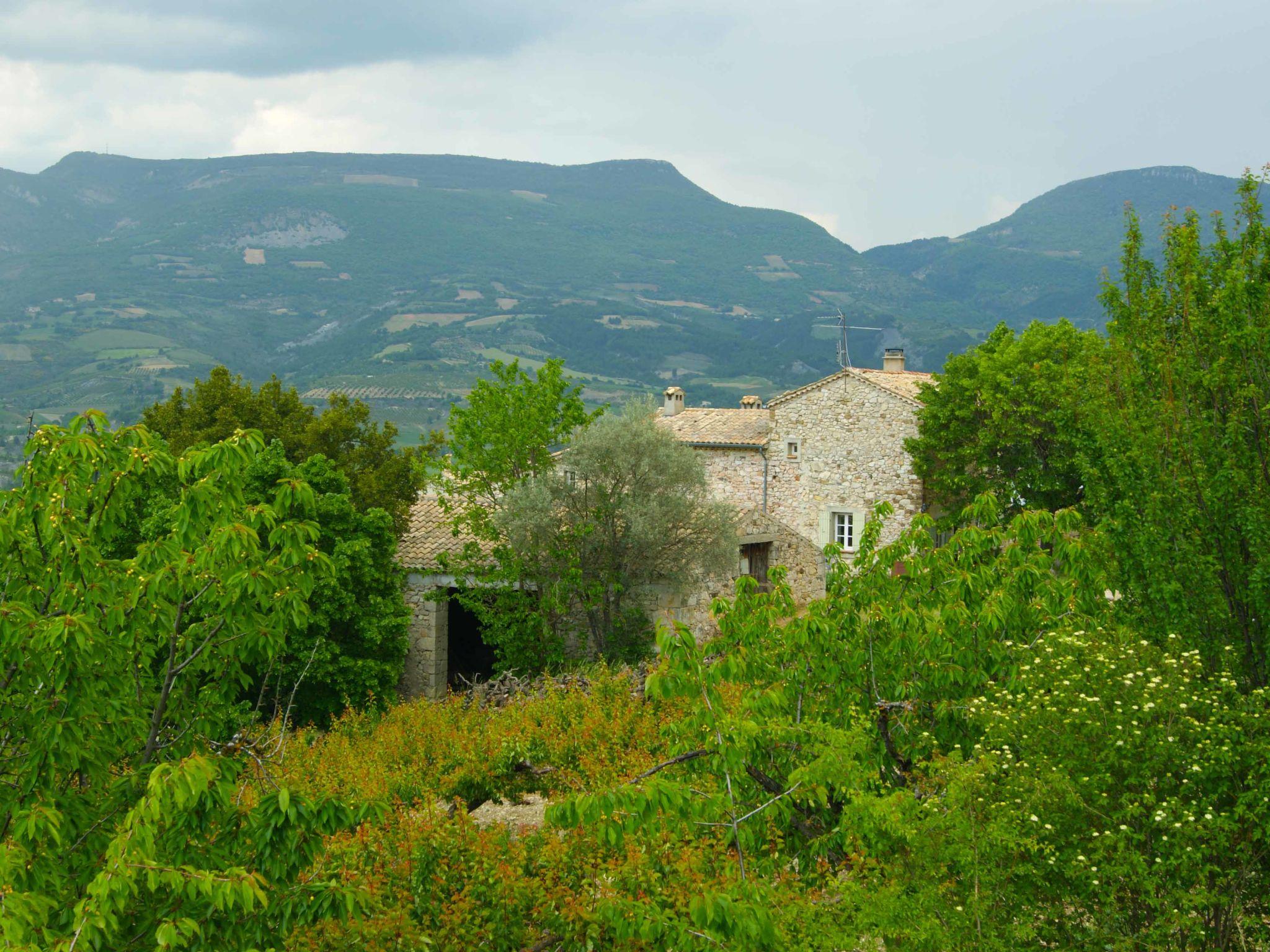 Photo 21 - Maison de 2 chambres à Bésignan avec jardin