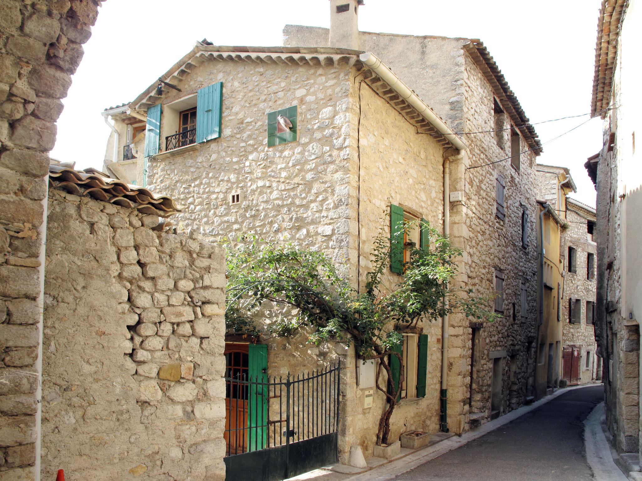 Photo 30 - Maison de 2 chambres à Bésignan avec jardin