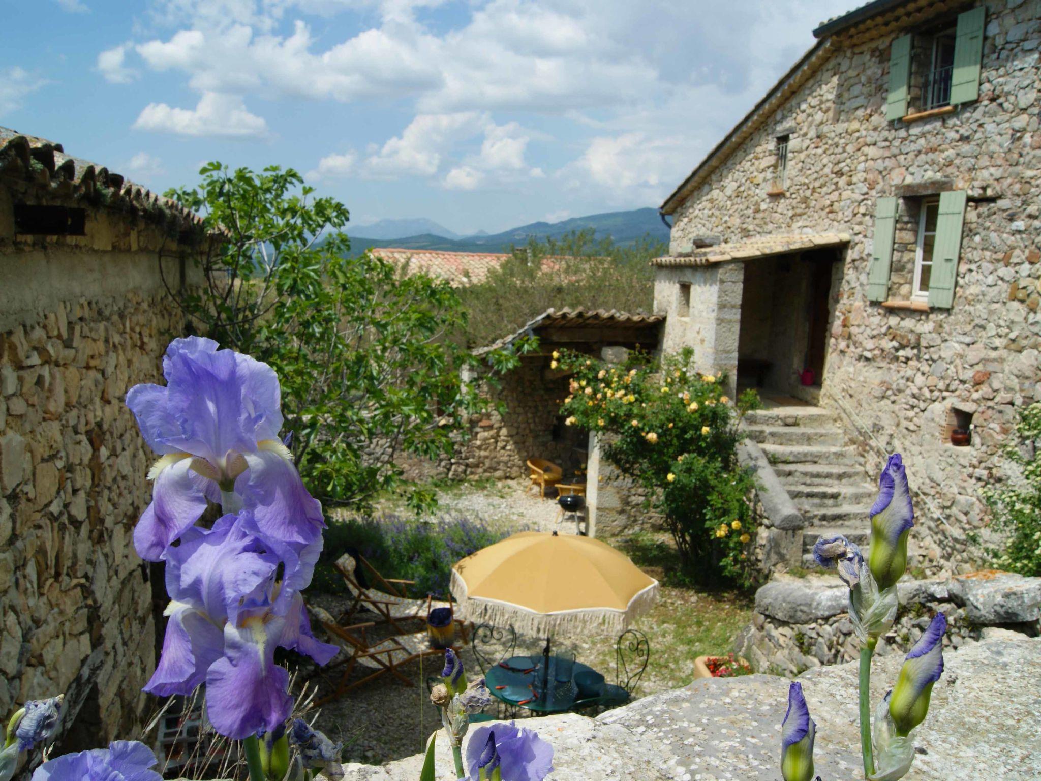 Foto 24 - Casa de 2 habitaciones en Bésignan con jardín