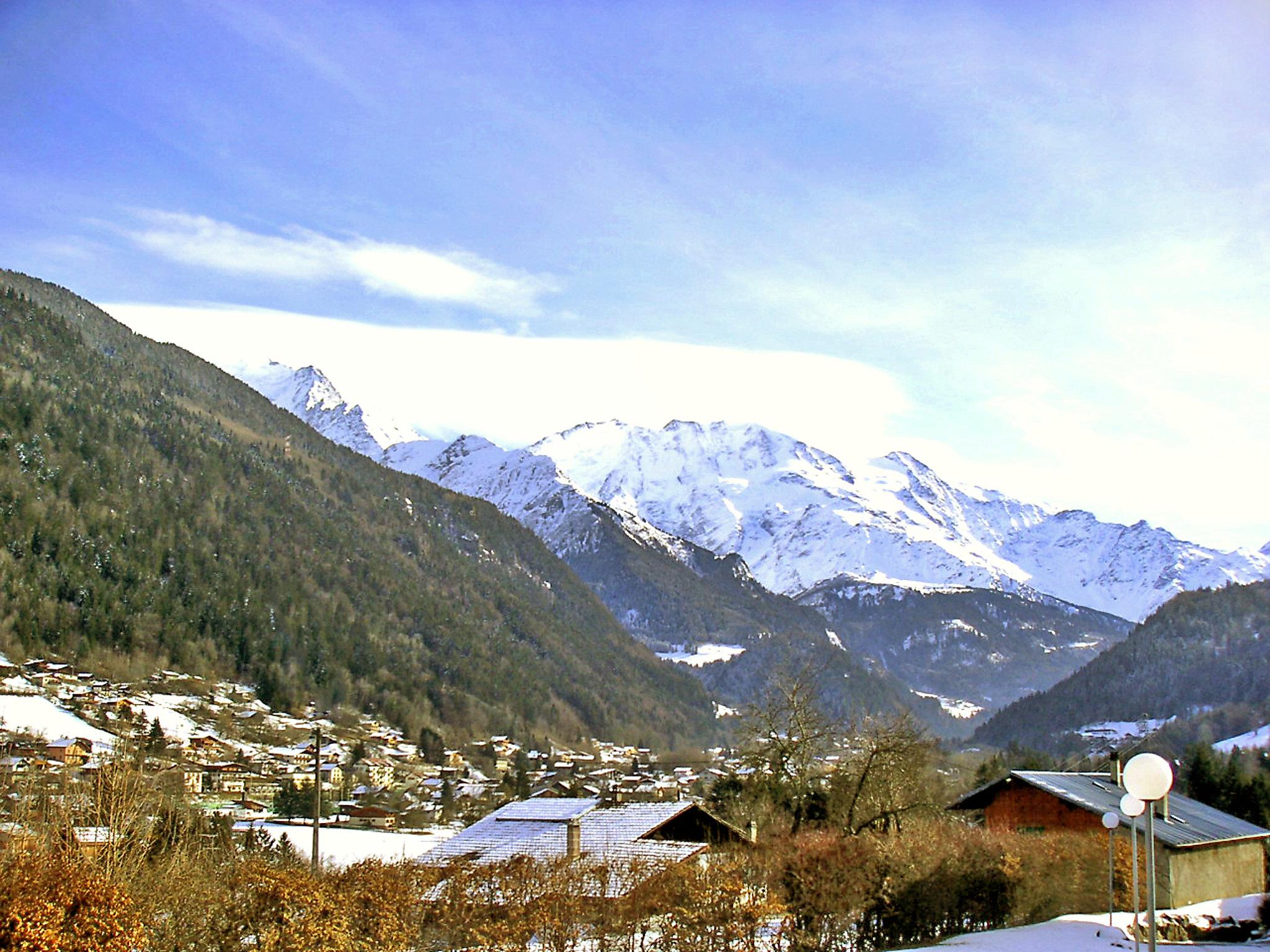 Photo 14 - Appartement de 2 chambres à Saint-Gervais-les-Bains avec jardin et vues sur la montagne