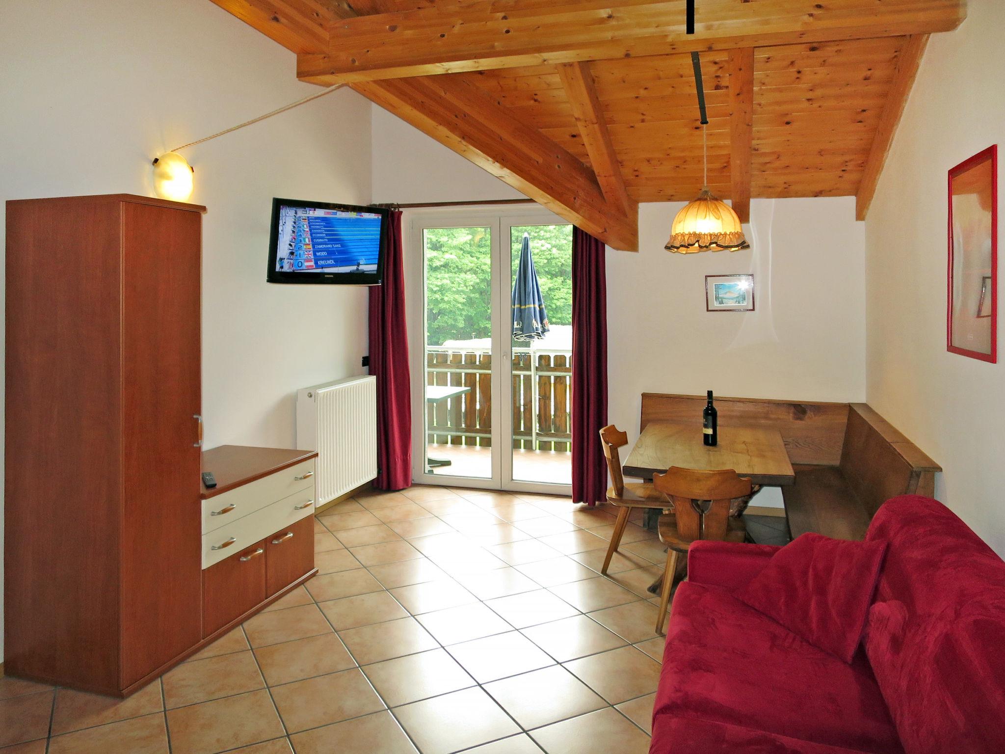 Photo 6 - 1 bedroom Apartment in Ledro with terrace and mountain view