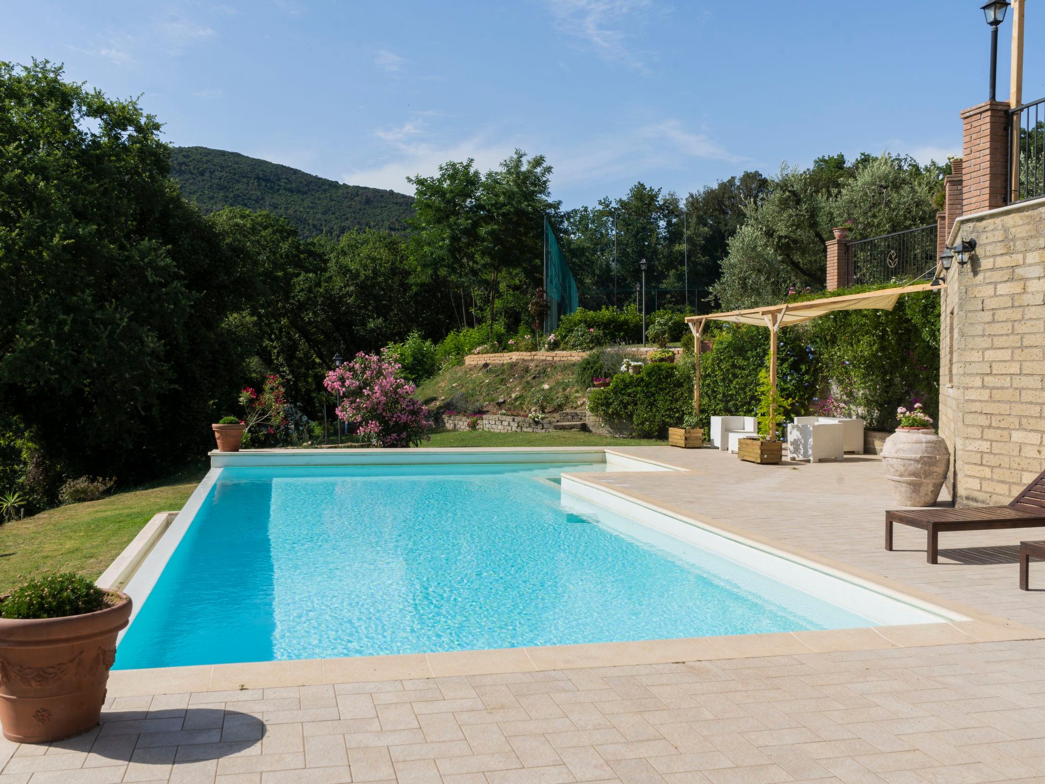 Foto 26 - Casa de 4 quartos em Montebuono com piscina privada e vista para a montanha