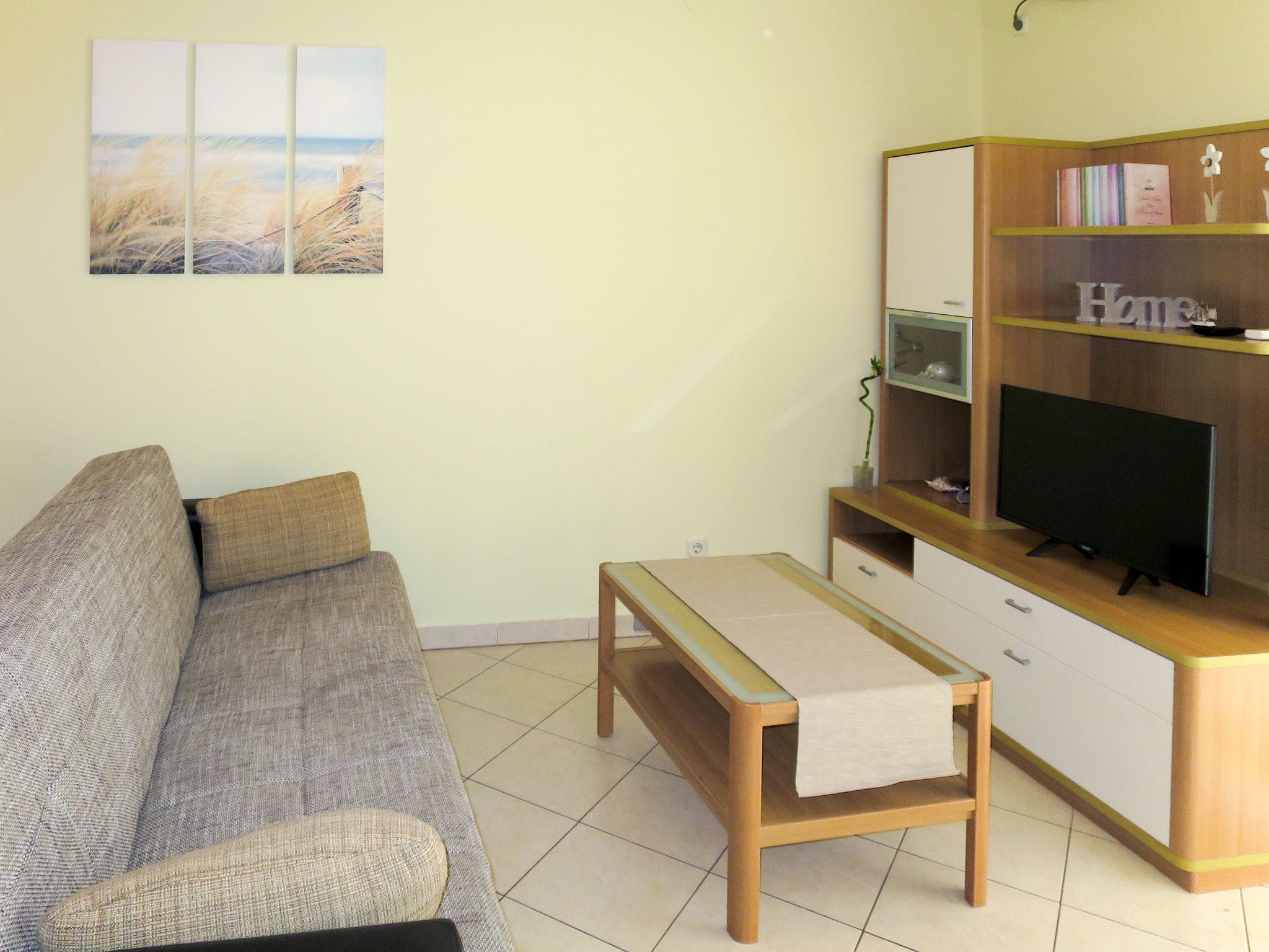 Foto 5 - Apartamento de 2 quartos em Sibenik