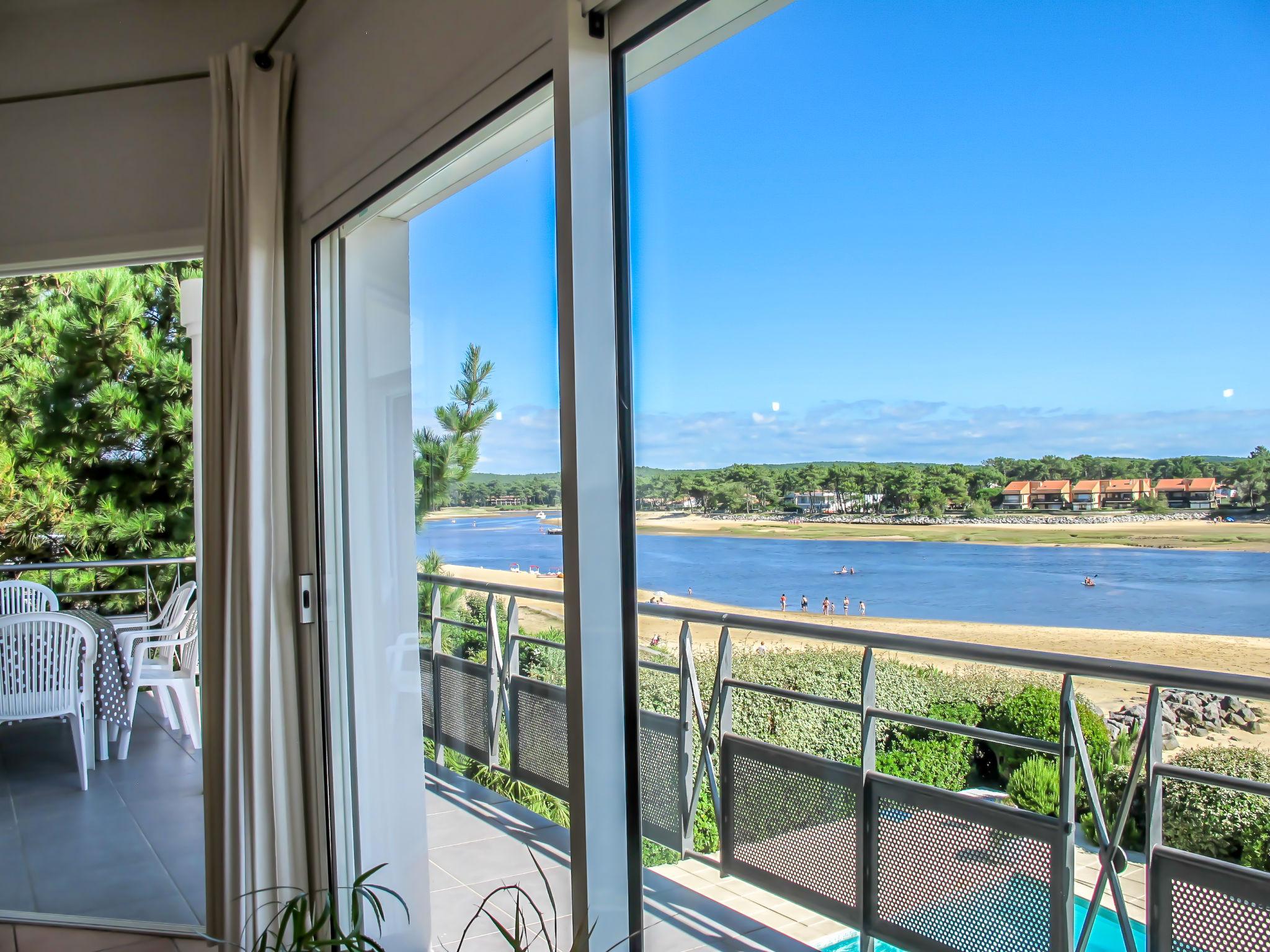 Photo 3 - Maison de 5 chambres à Mimizan avec piscine privée et jardin