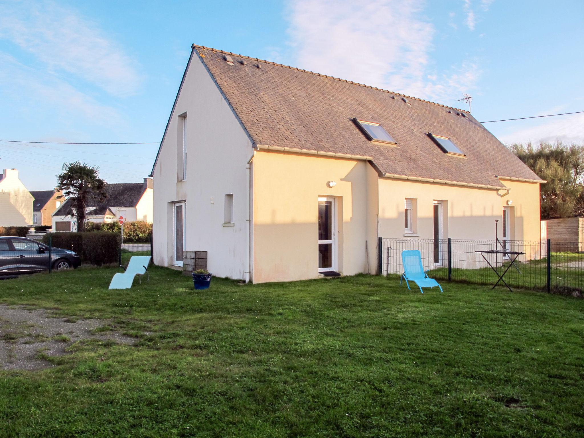 Photo 19 - Maison de 2 chambres à Saint-Pabu avec jardin et vues à la mer