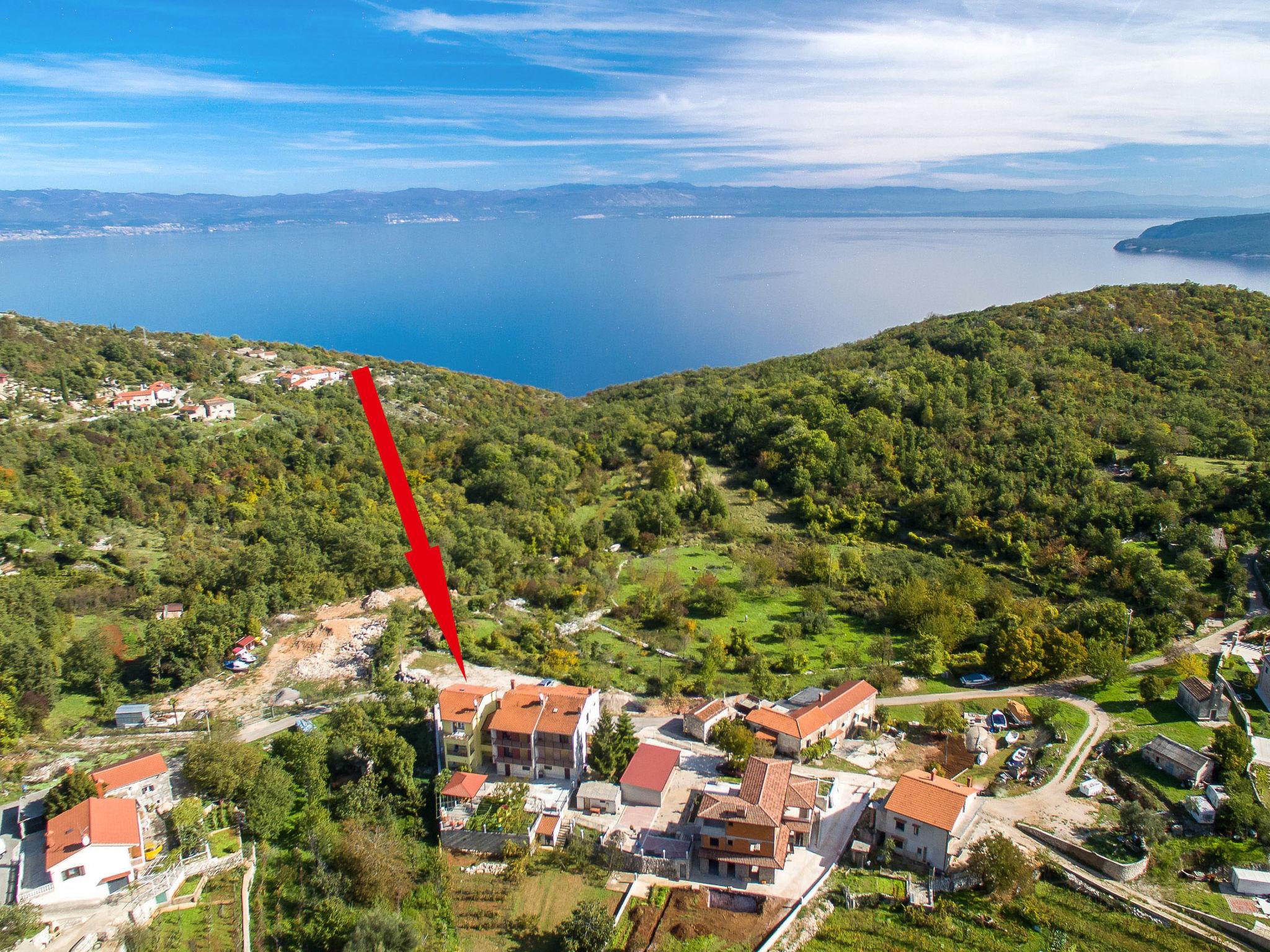 Foto 1 - Apartment mit 1 Schlafzimmer in Mošćenička Draga mit terrasse und blick aufs meer