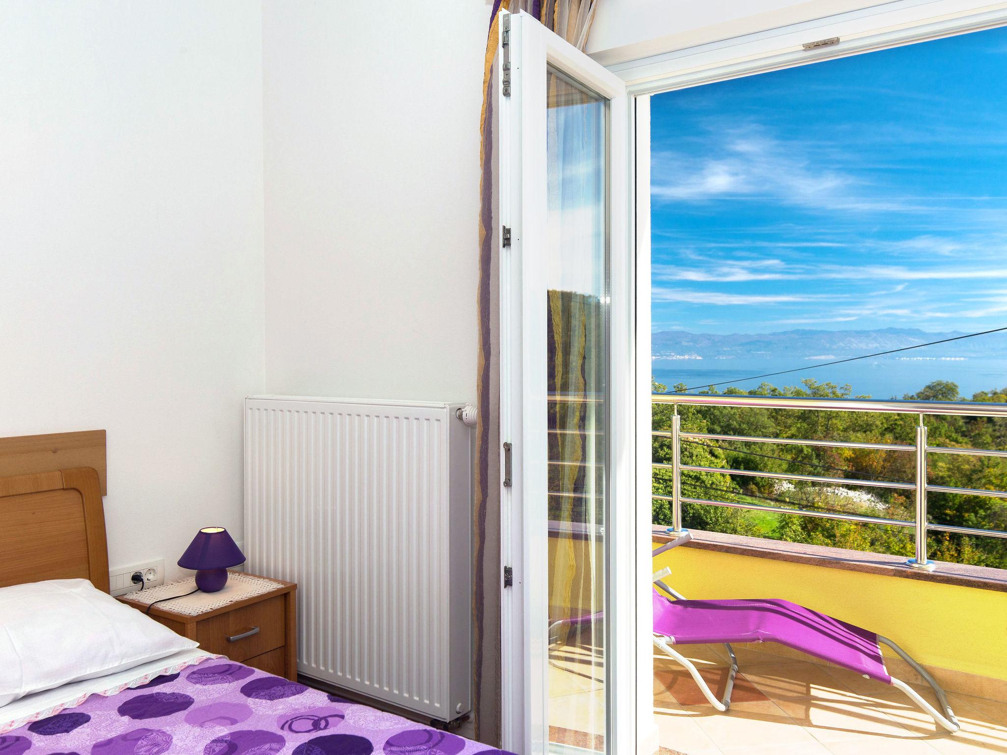 Foto 13 - Apartamento de 1 quarto em Mošćenička Draga com terraço e vistas do mar