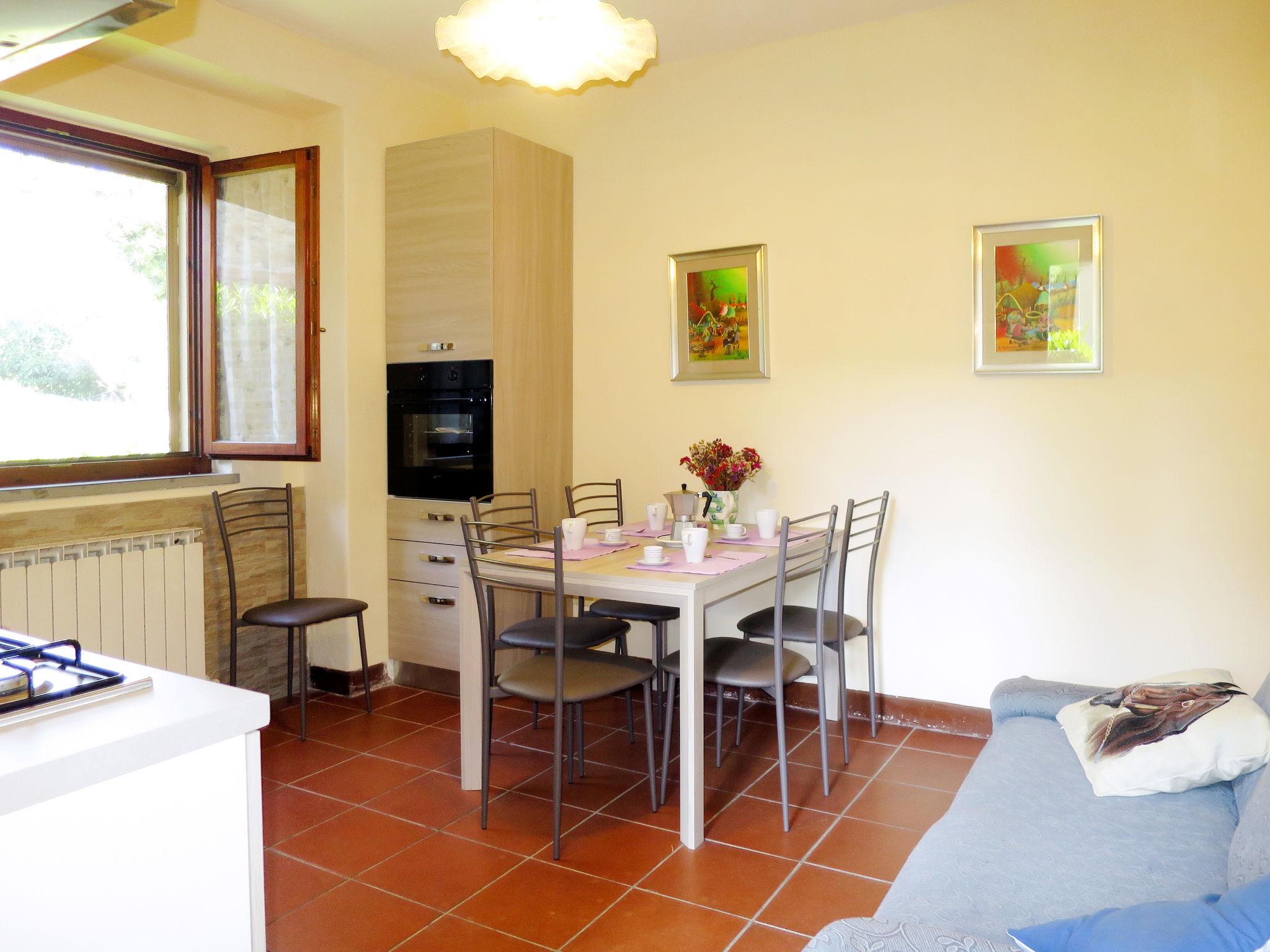 Photo 7 - 1 bedroom House in Monte Santa Maria Tiberina with swimming pool and garden