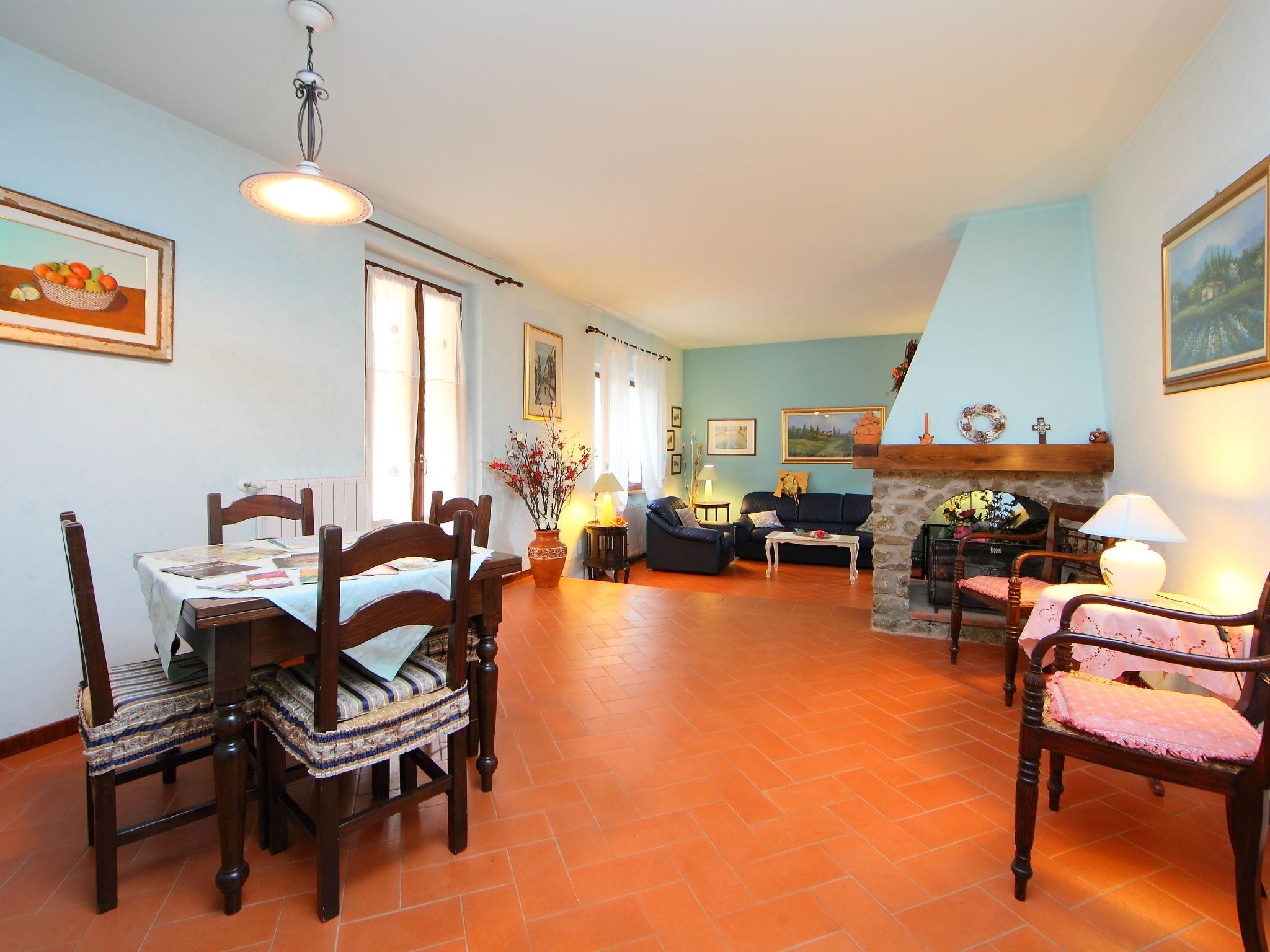 Photo 8 - 5 bedroom House in Reggello with private pool and garden